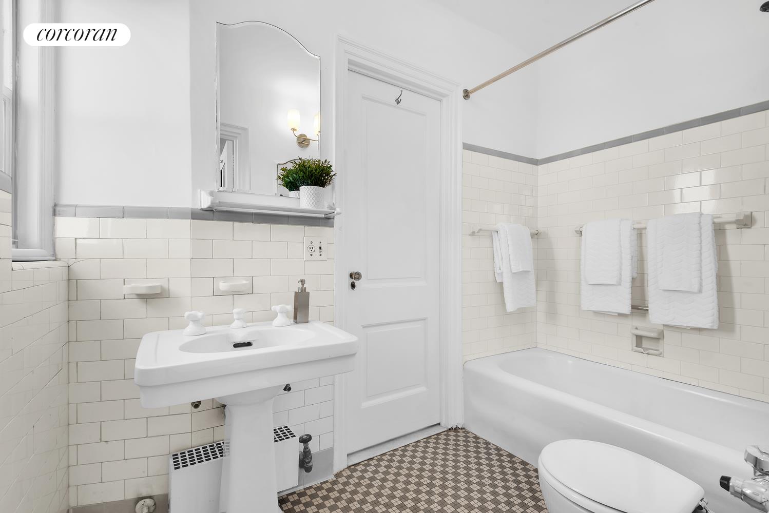 #15 photo, 25 E END Avenue, 曼哈顿 Yorkville , NY 10028