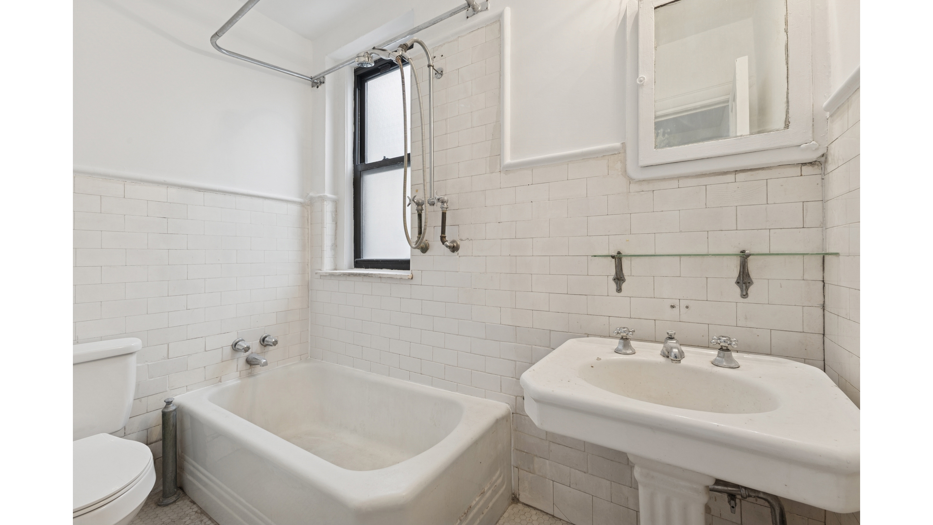 #9 photo, 305 8TH Avenue, Park Slope , NY 11215