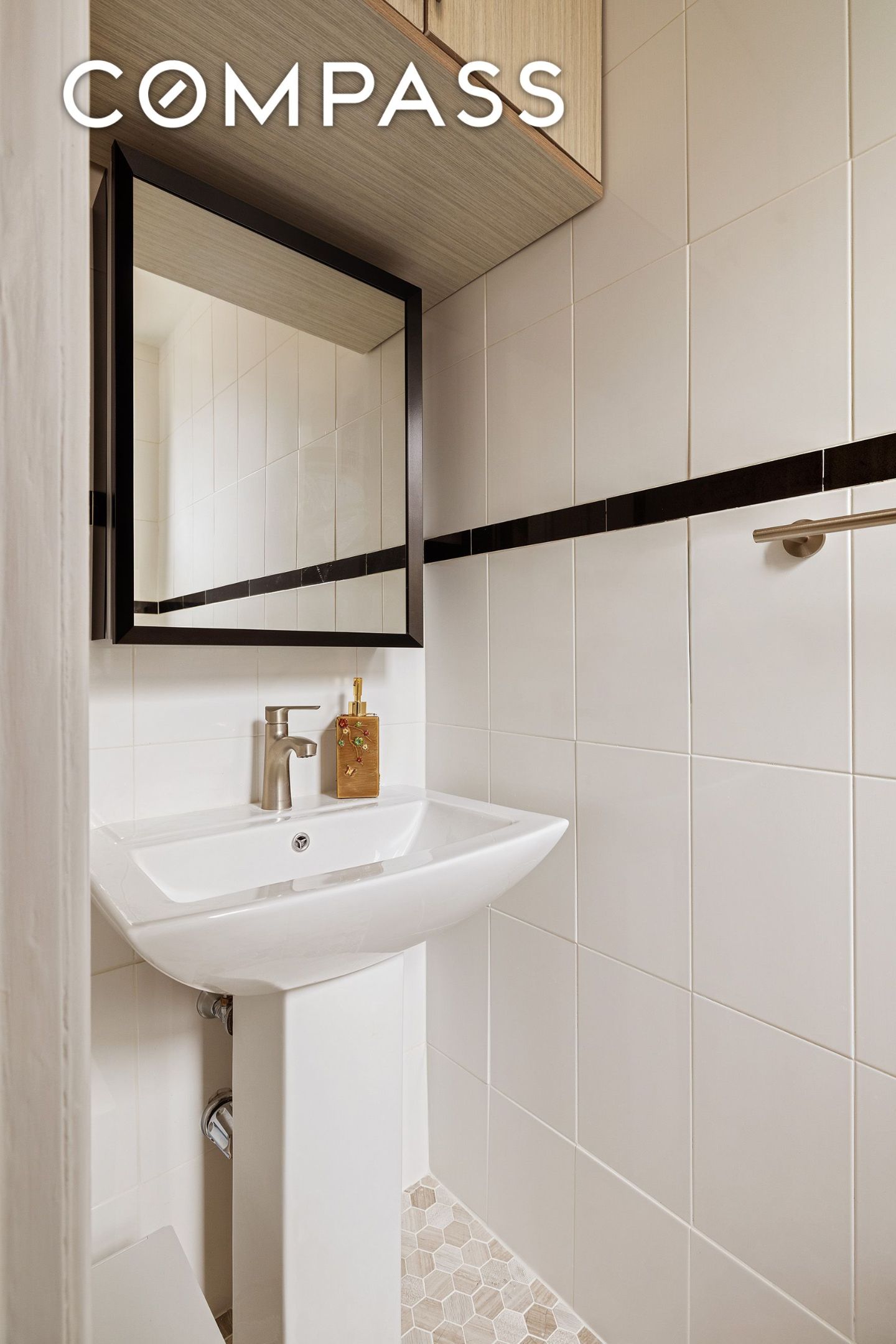 #9 photo, 119 E 84th Street, 맨해튼 Upper East Side , NY 10028