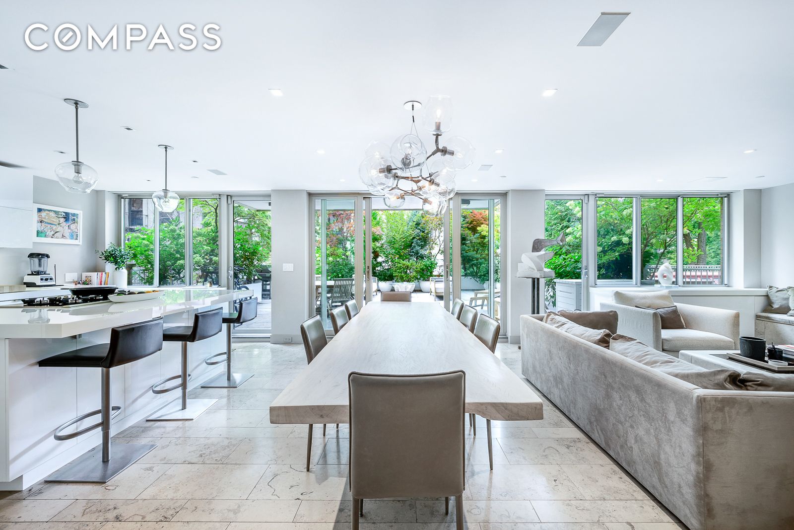 #1 photo, New York City, East Village , NY 10009