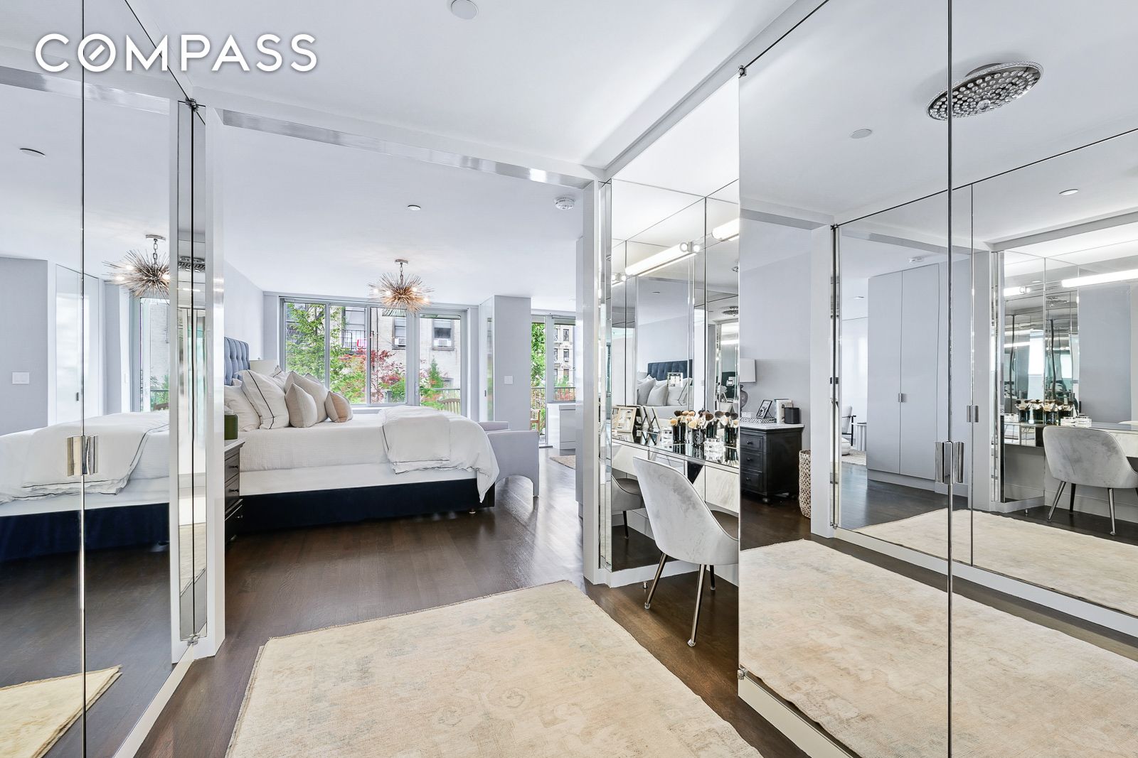 #10 photo, New York City, East Village , NY 10009