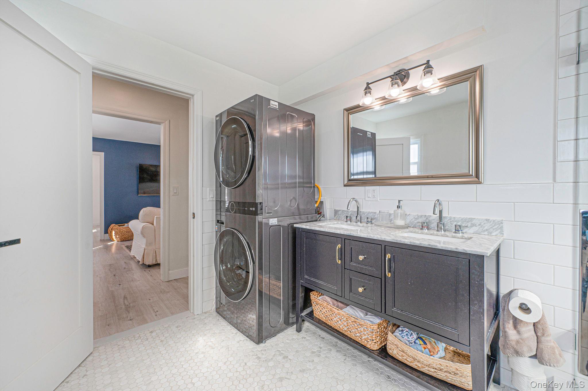 #19 photo, 1972 Russell Street, North Bellmore , NY 11710