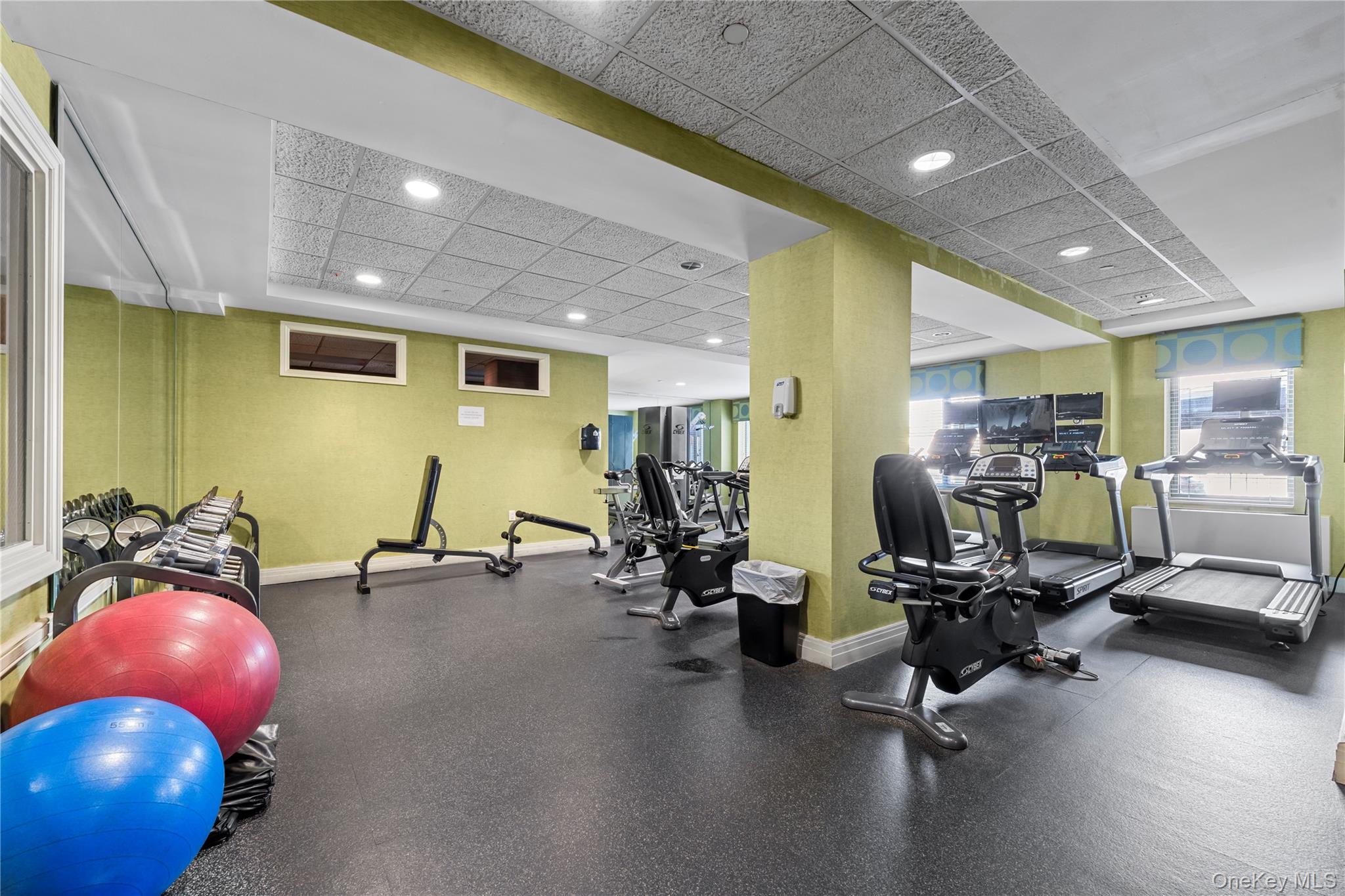 #4 photo, 136 Beach 117th Street, Rockaway Park , NY 11694