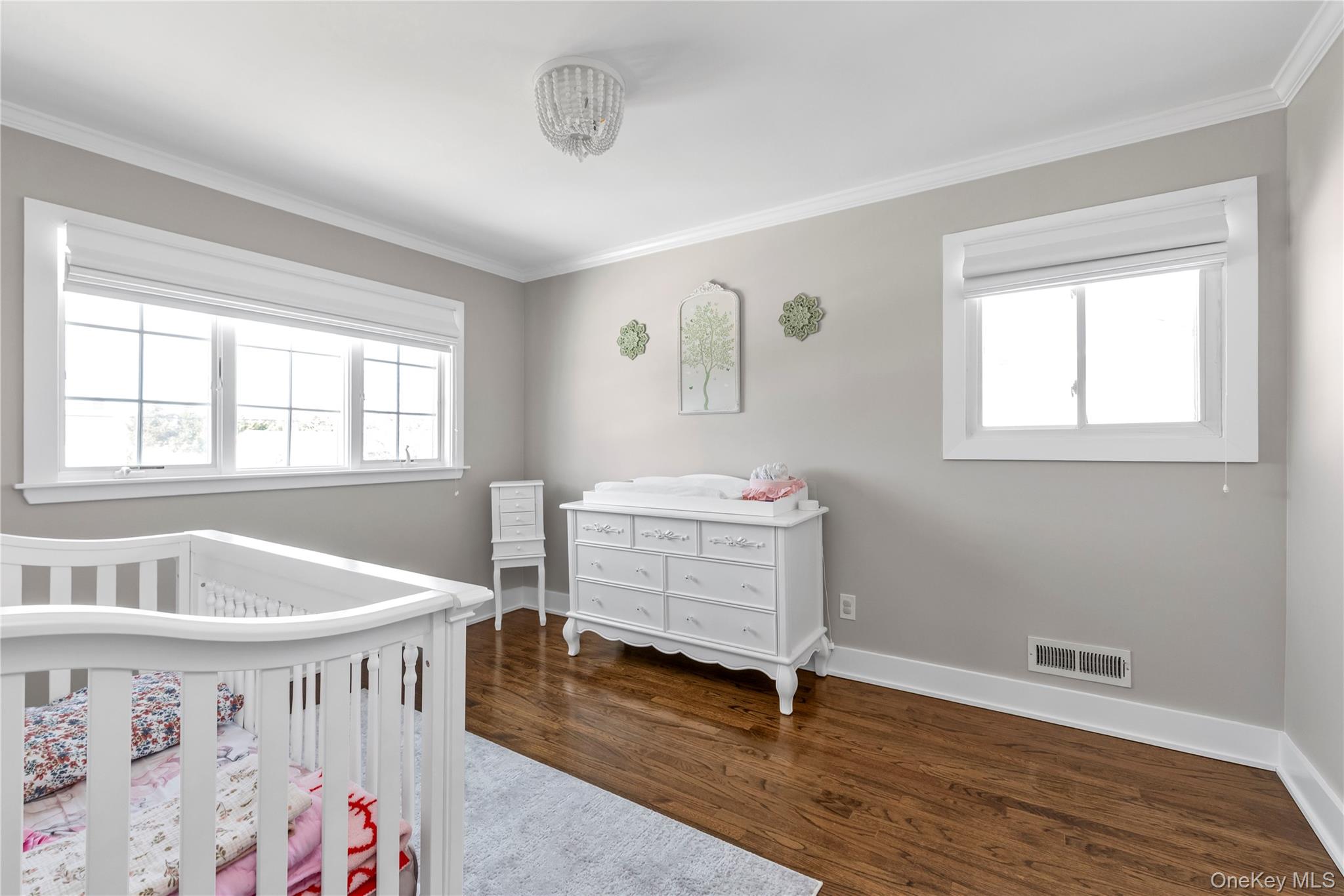 #18 photo, 5 W End Avenue, מחוז נסאו Massapequa , NY 11758