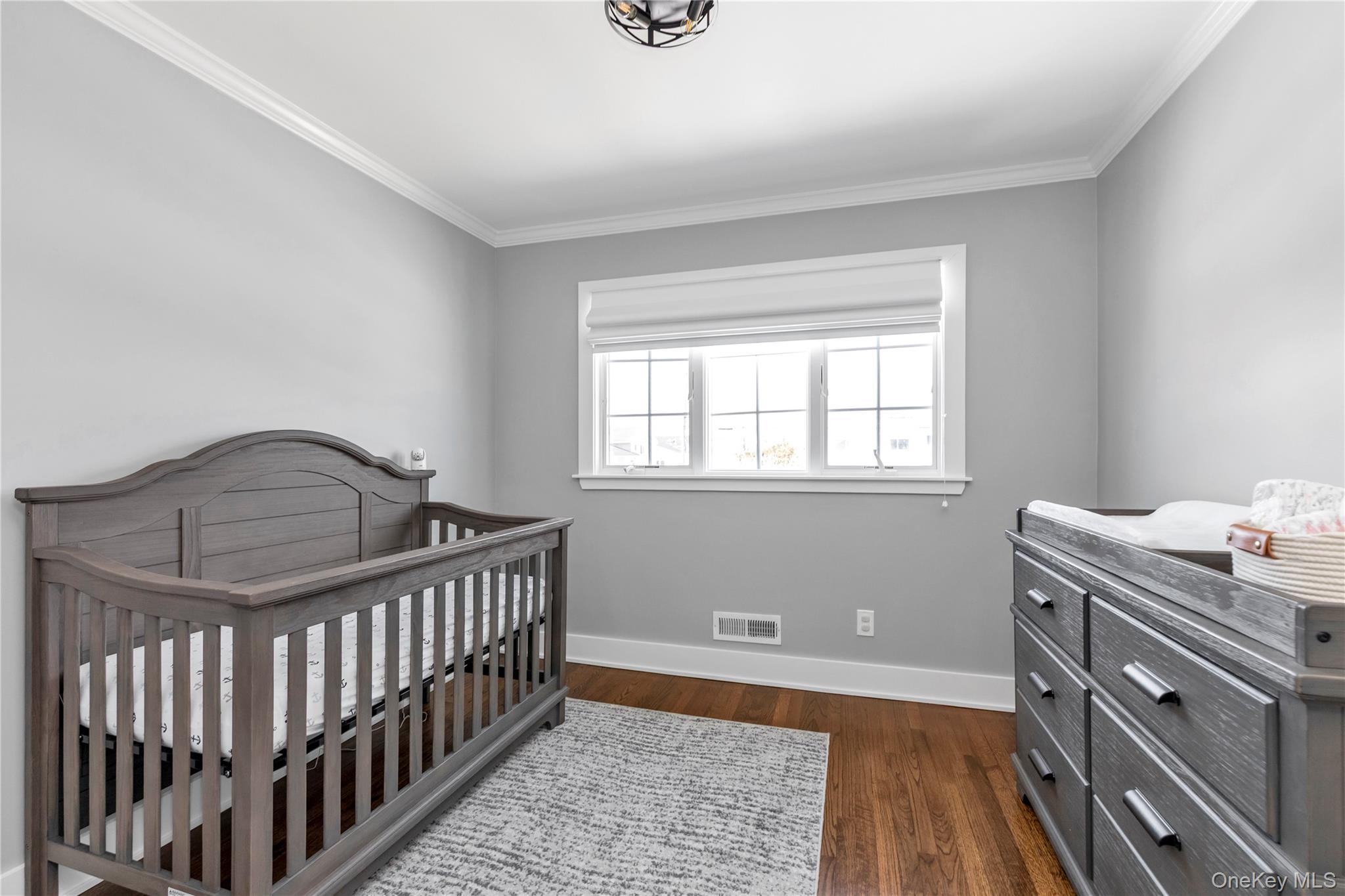 #19 photo, 5 W End Avenue, מחוז נסאו Massapequa , NY 11758