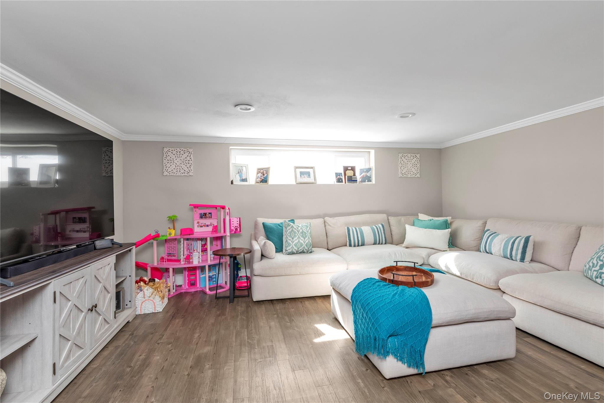 #20 photo, 5 W End Avenue, מחוז נסאו Massapequa , NY 11758