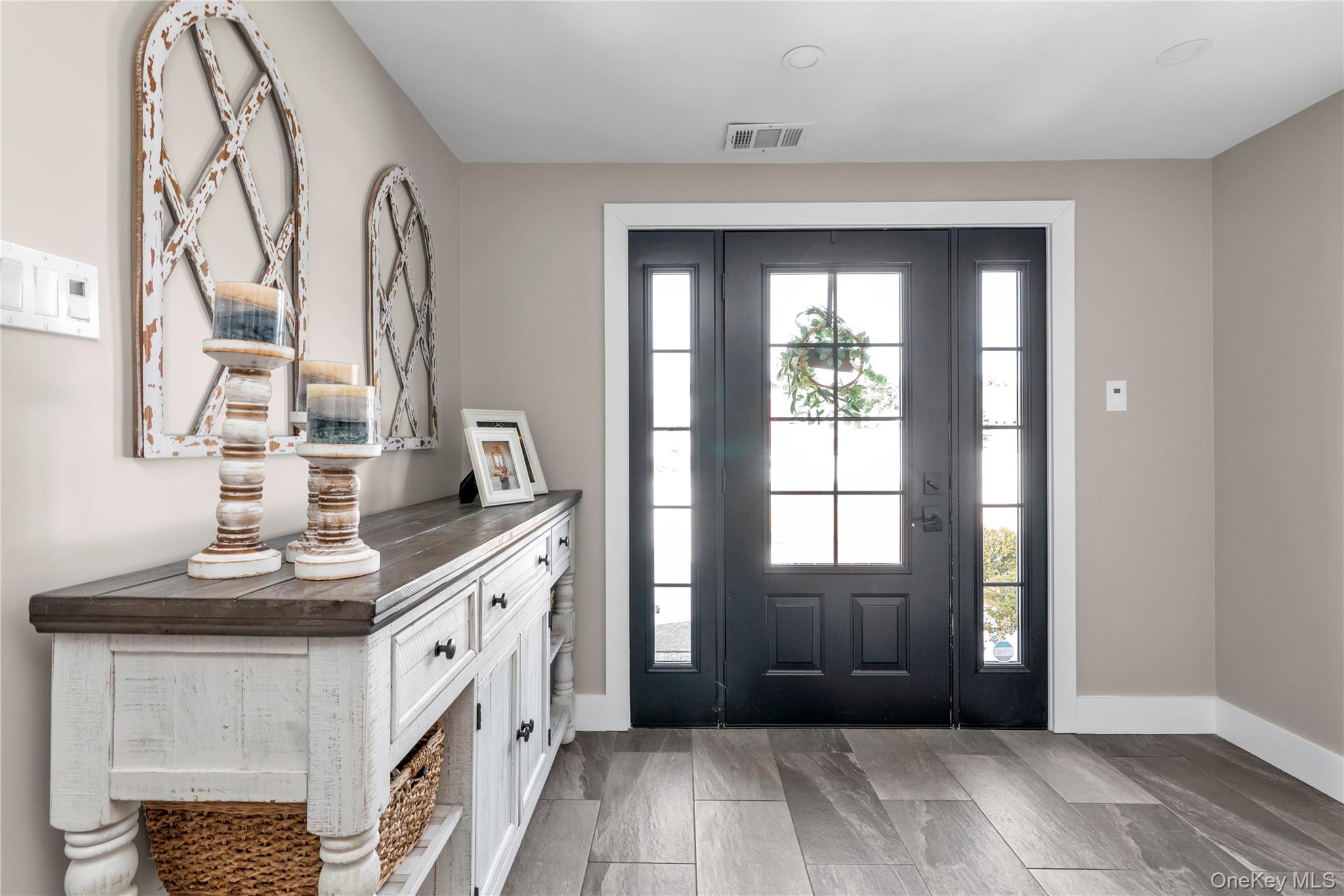 #3 photo, 5 W End Avenue, מחוז נסאו Massapequa , NY 11758