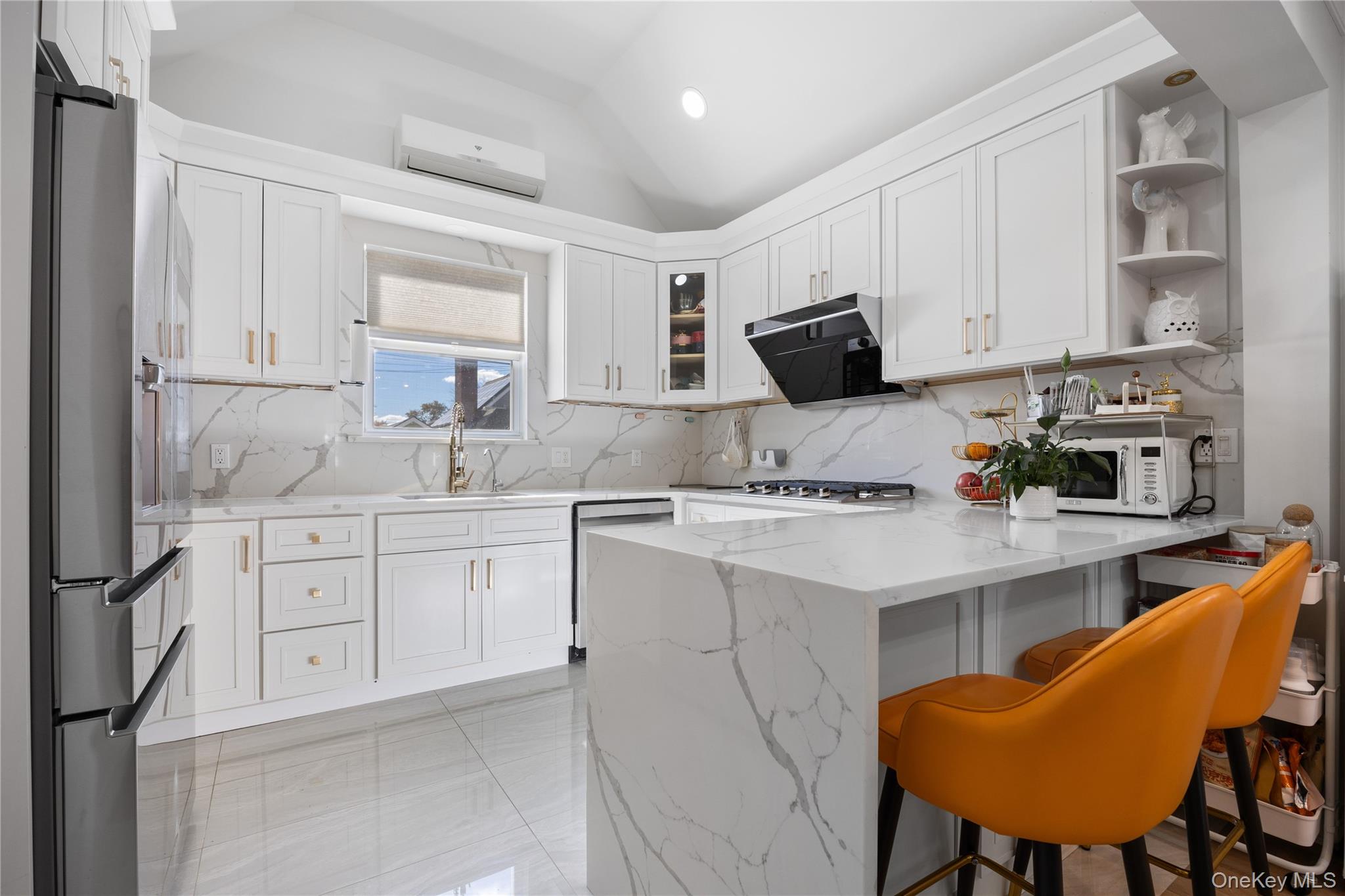 #7 photo, 163-40 19th Avenue, Whitestone , NY 11357