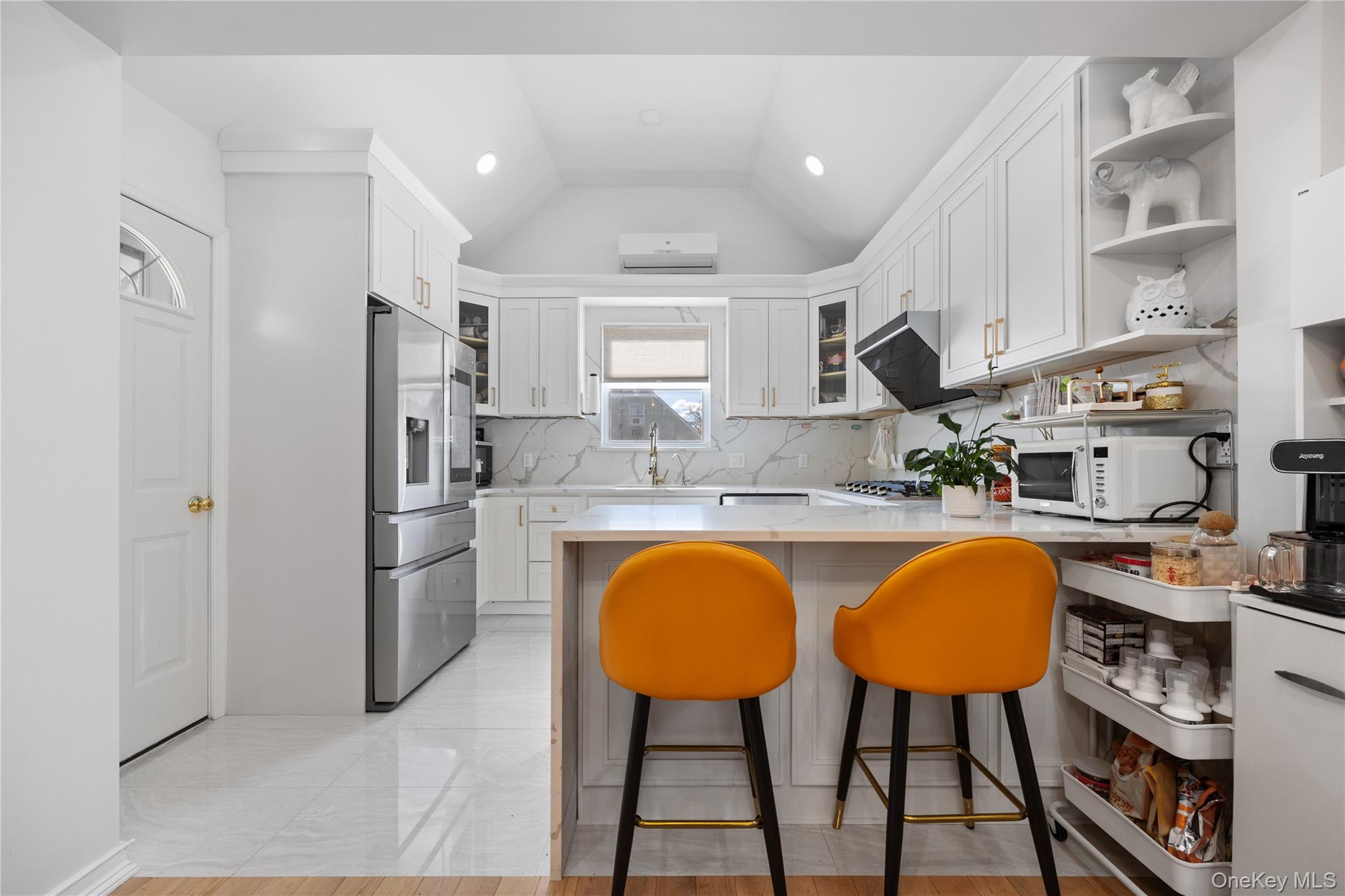 #8 photo, 163-40 19th Avenue, Whitestone , NY 11357