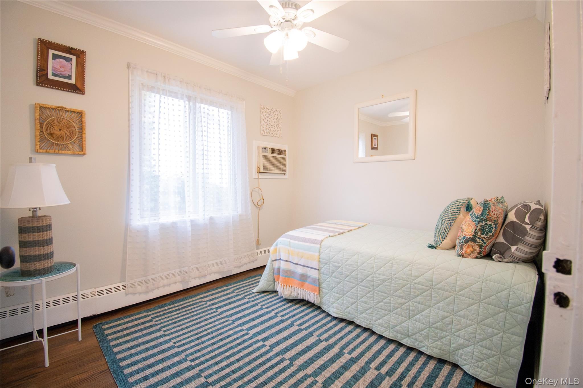 #15 photo, 650 Bryant Street, নাসাউ কাউন্টি East Meadow , NY 11554