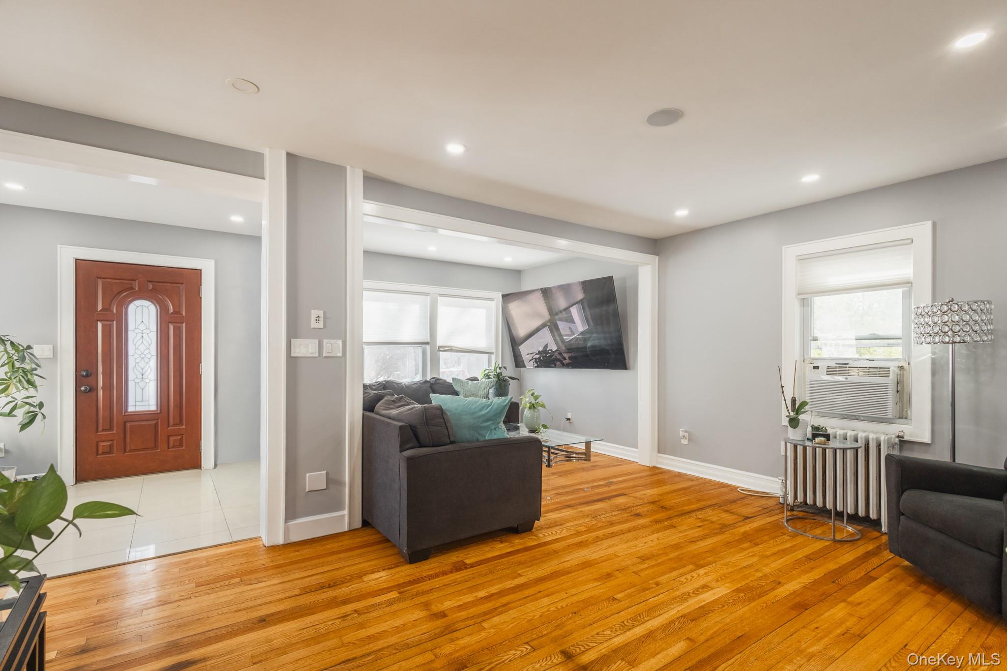 #6 photo, 50 Acorn Terrace, New Rochelle , NY 10801