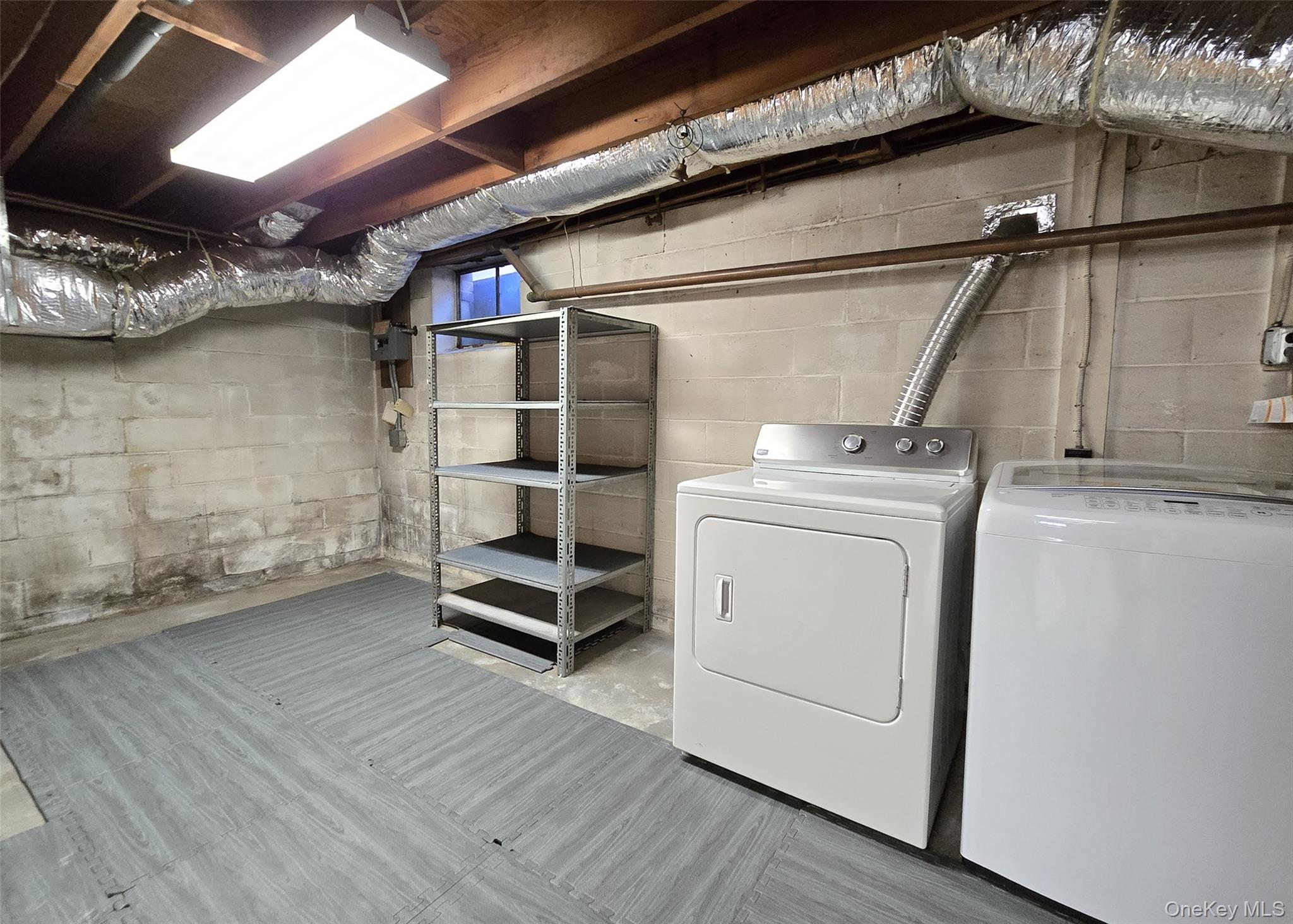 #18 photo, 77 Jamaica Avenue, Holtsville , NY 11742