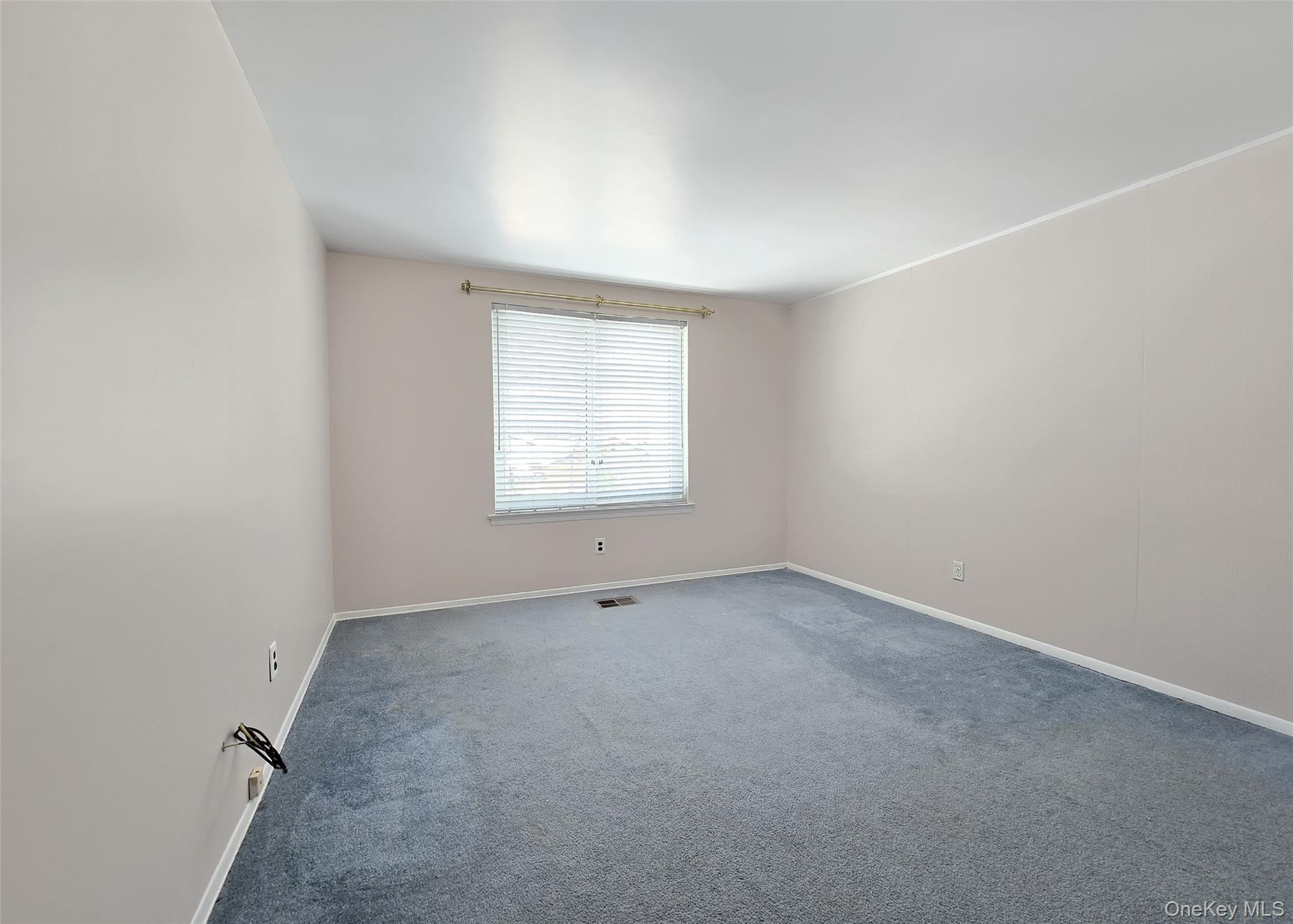 #12 photo, 107 Glen Hollow Drive, Port Jefferson Station , NY 11776