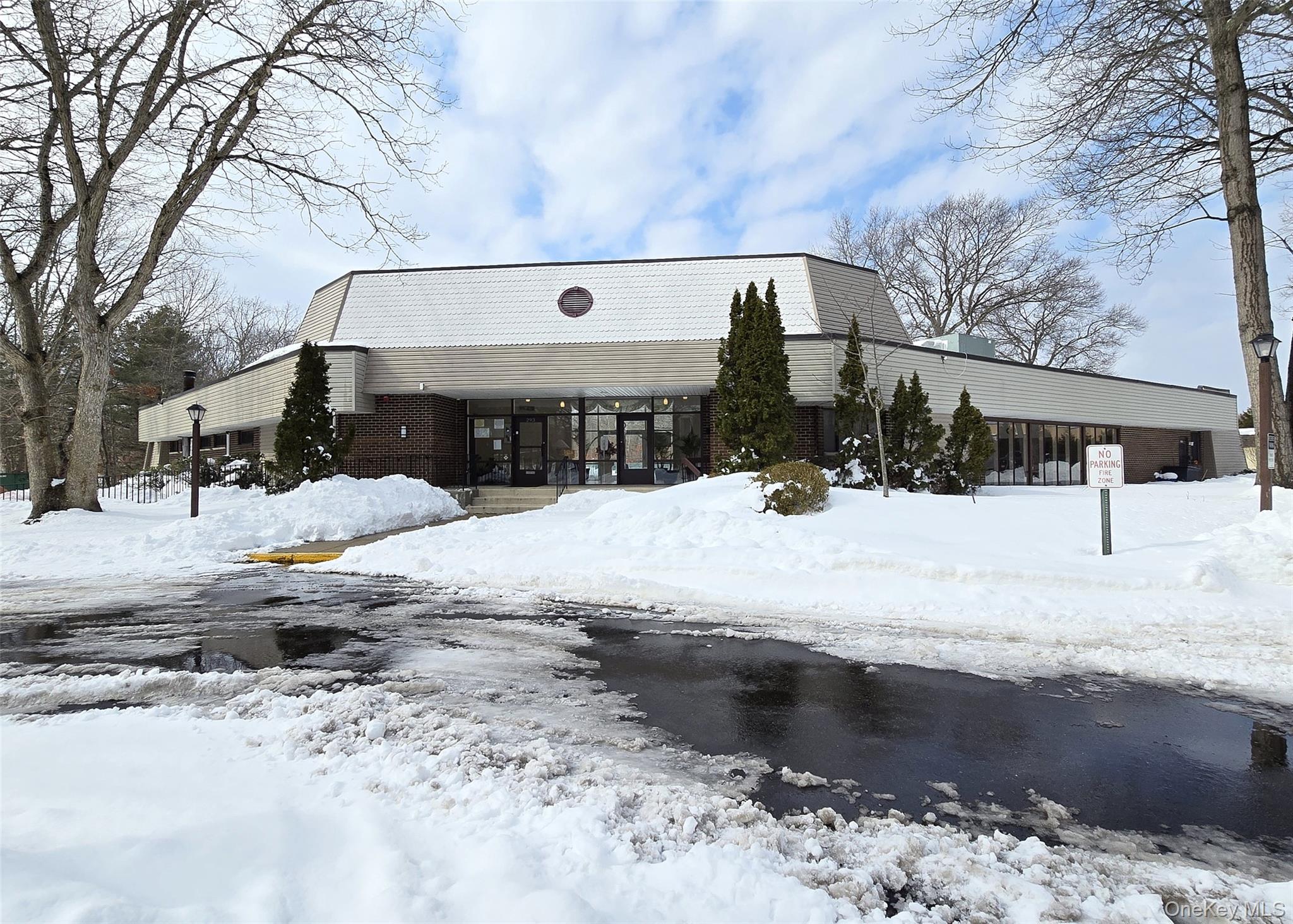 #14 photo, 107 Glen Hollow Drive, Port Jefferson Station , NY 11776