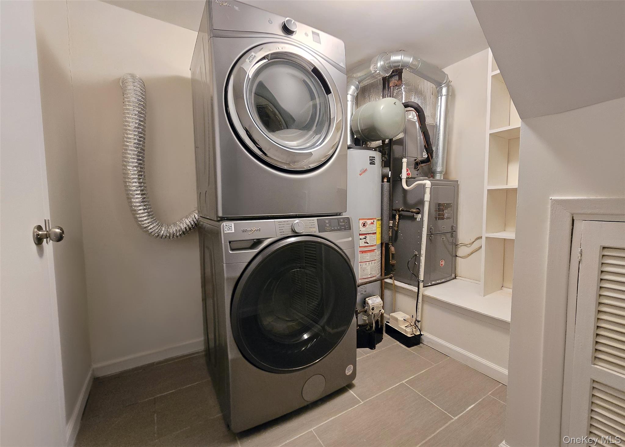 #7 photo, 107 Glen Hollow Drive, Port Jefferson Station , NY 11776