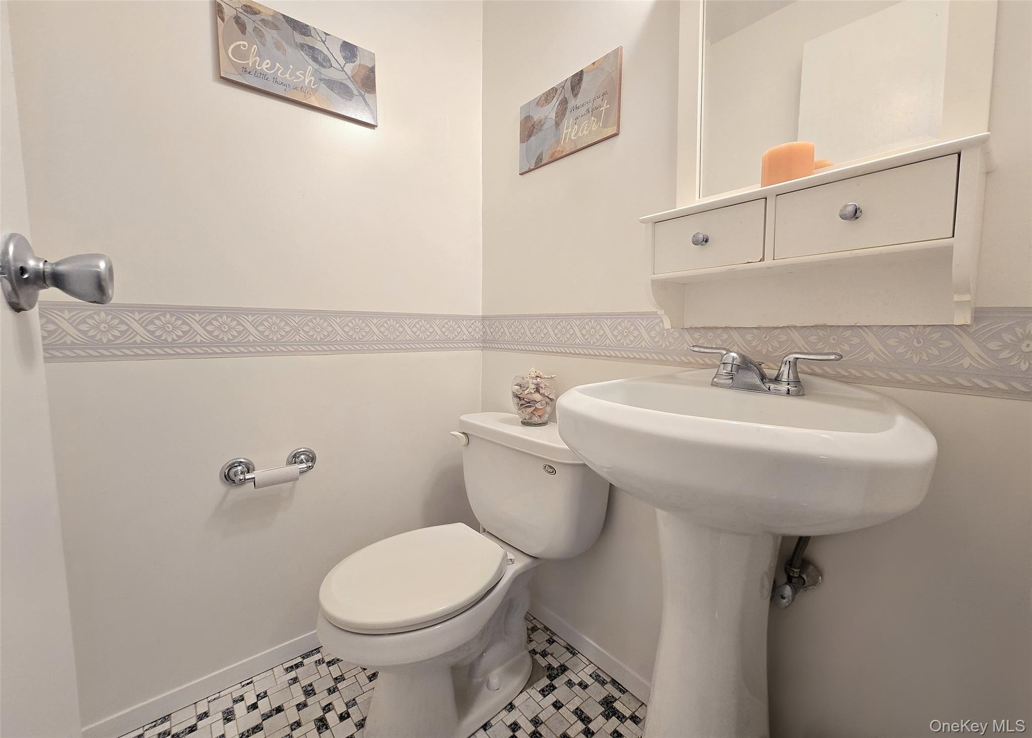 #8 photo, 107 Glen Hollow Drive, Port Jefferson Station , NY 11776