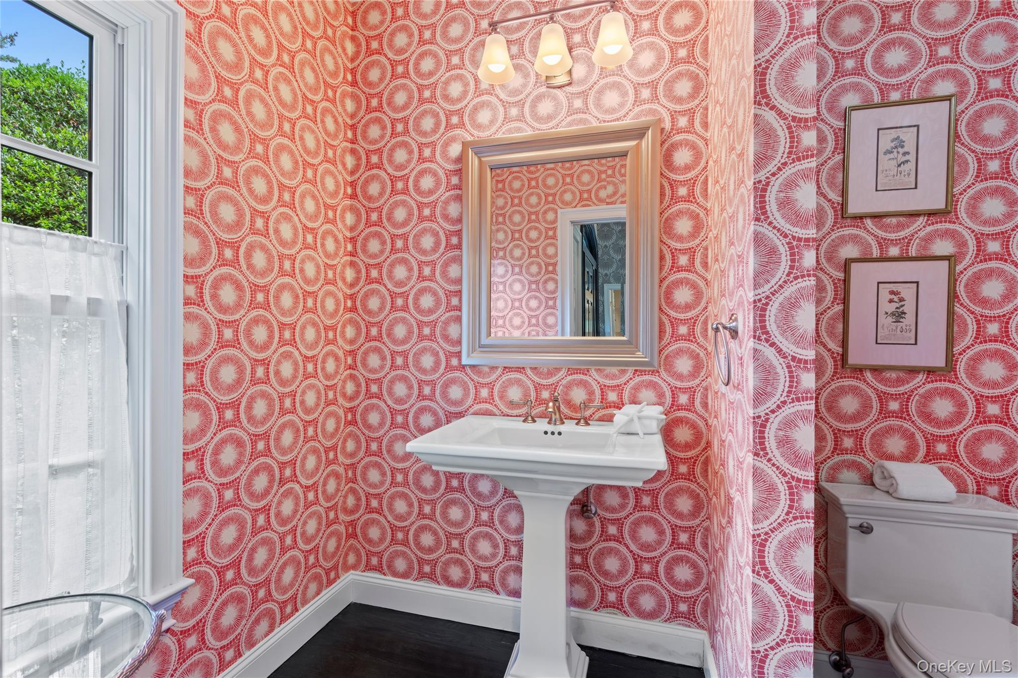 #18 photo, 10 Middle Hollow Road, Lloyd Harbor , NY 11743