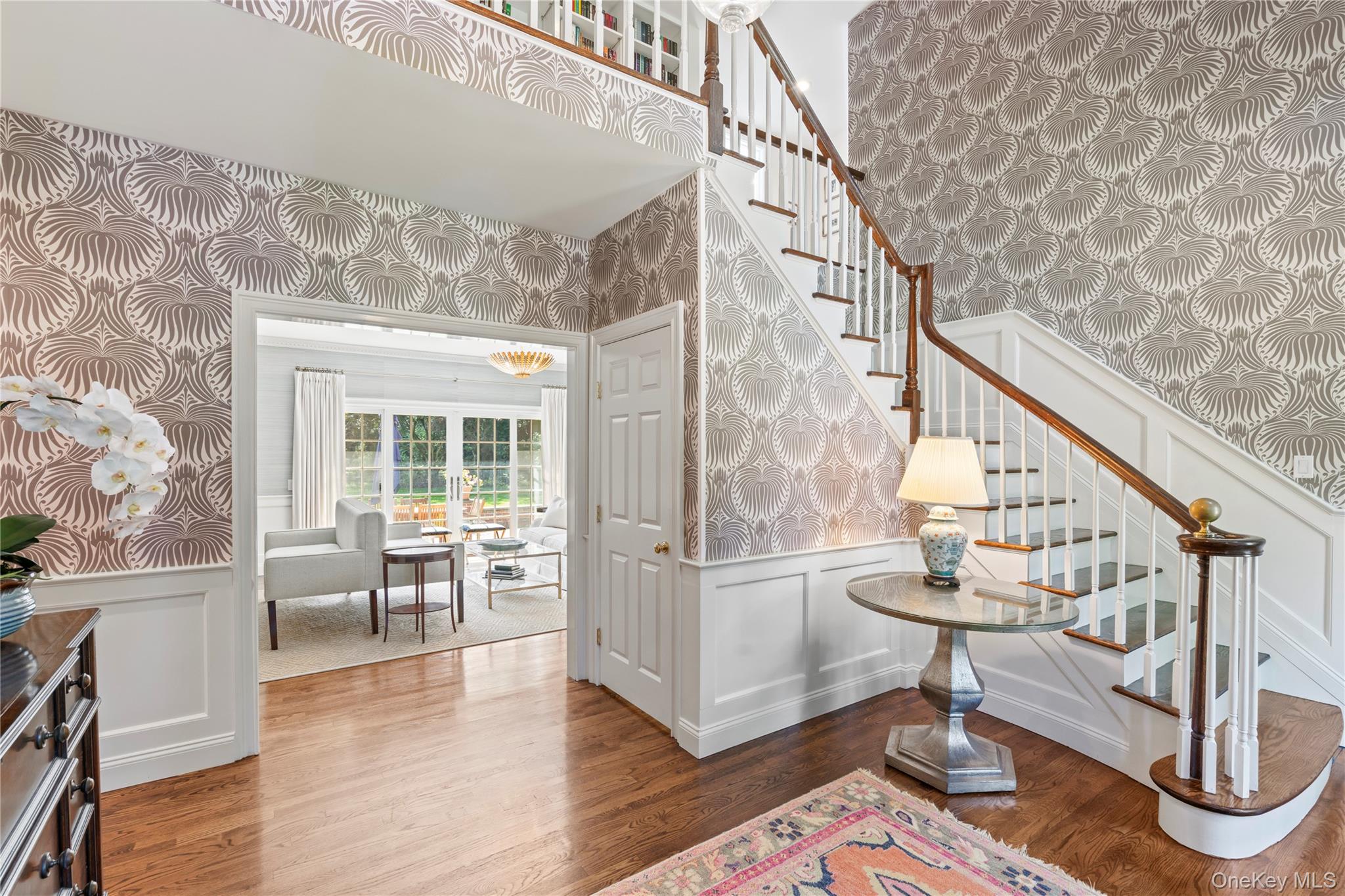 #4 photo, 10 Middle Hollow Road, Lloyd Harbor , NY 11743