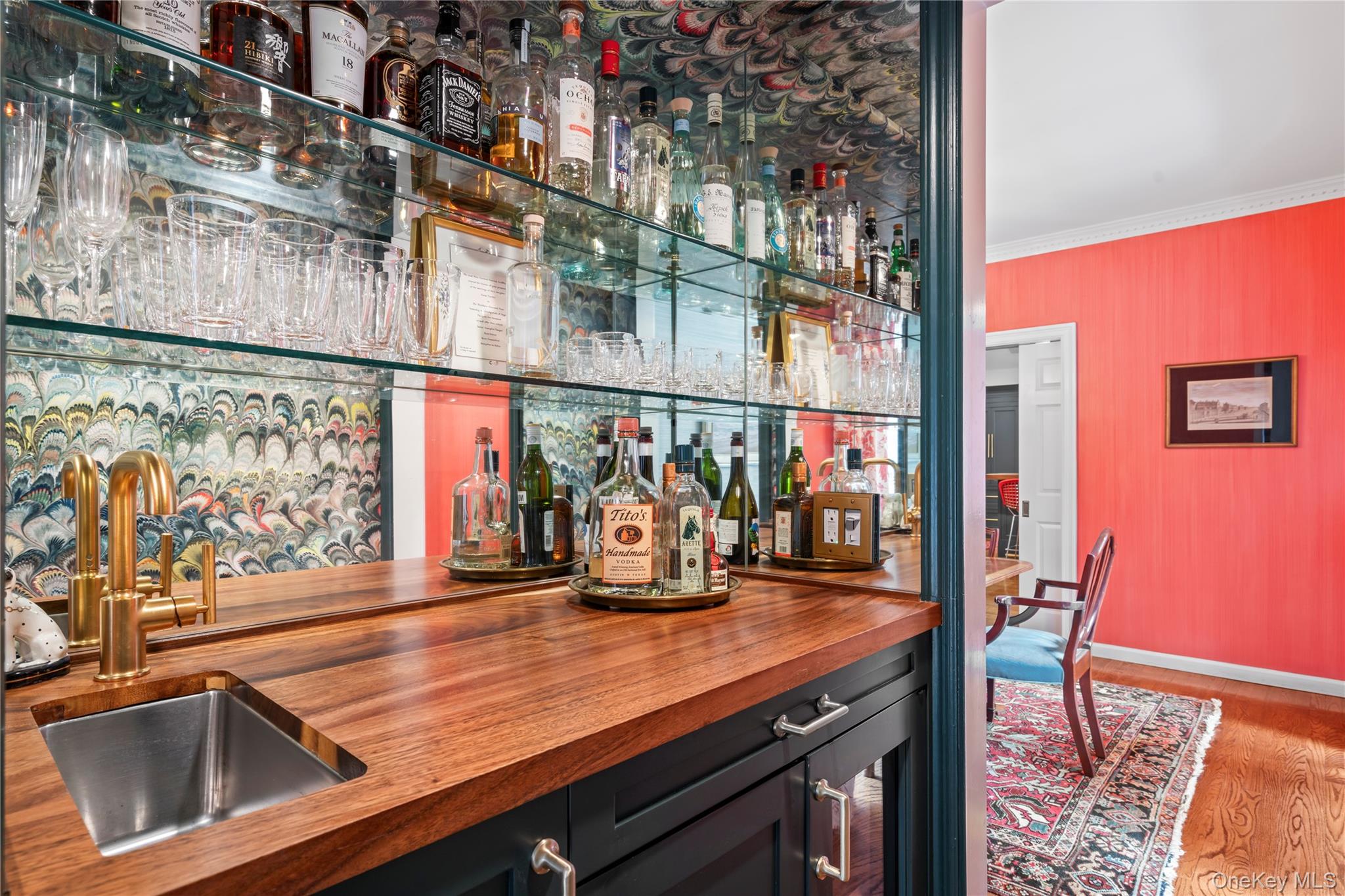 #8 photo, 10 Middle Hollow Road, Lloyd Harbor , NY 11743