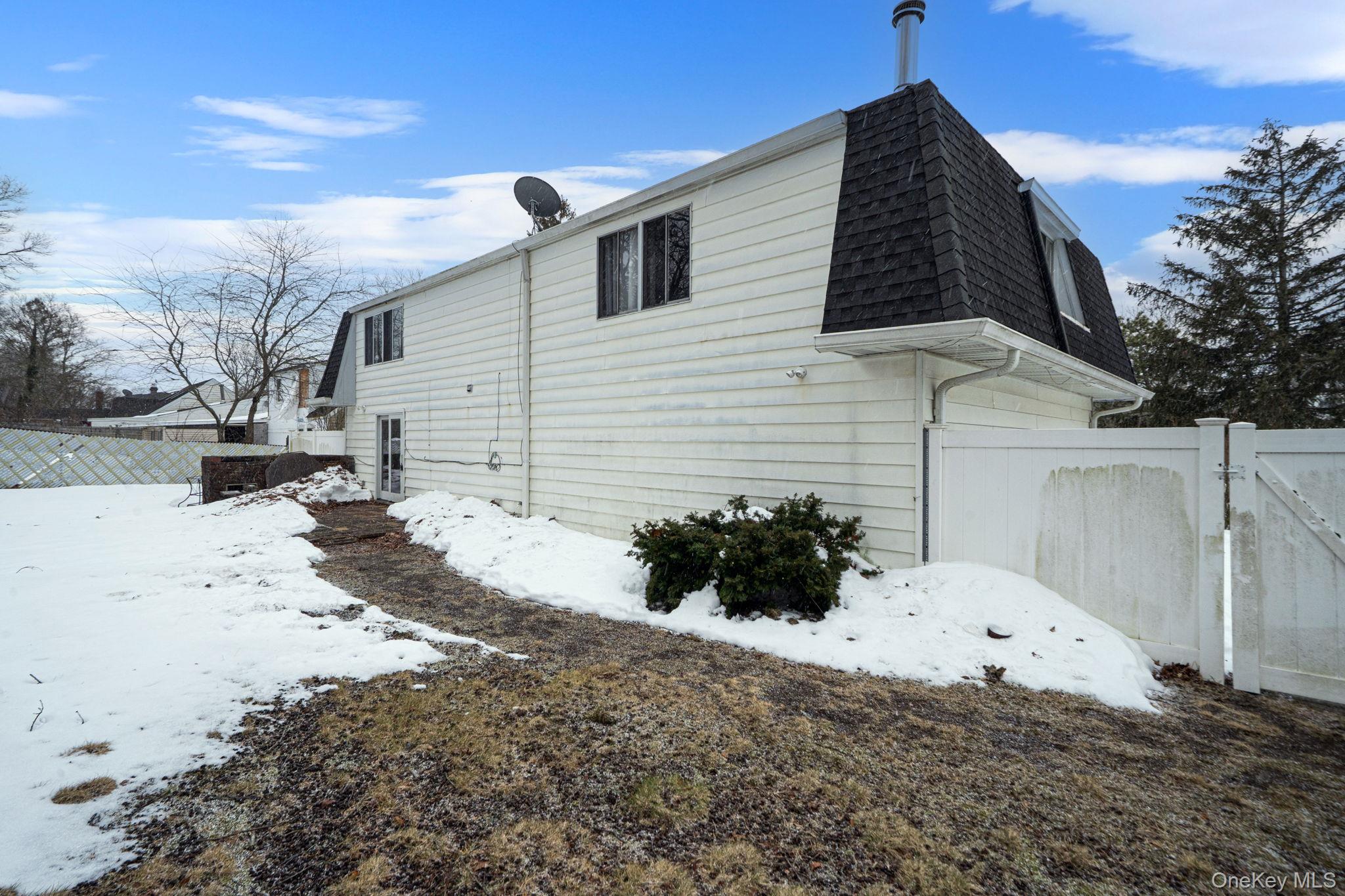 #12 photo, 22 Meyer Lane, Medford , NY 11763