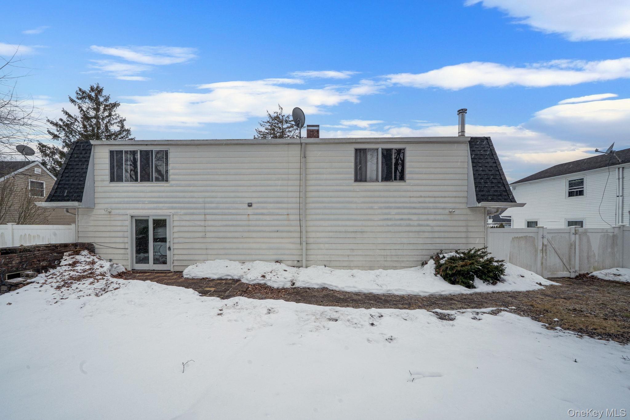 #15 photo, 22 Meyer Lane, Medford , NY 11763