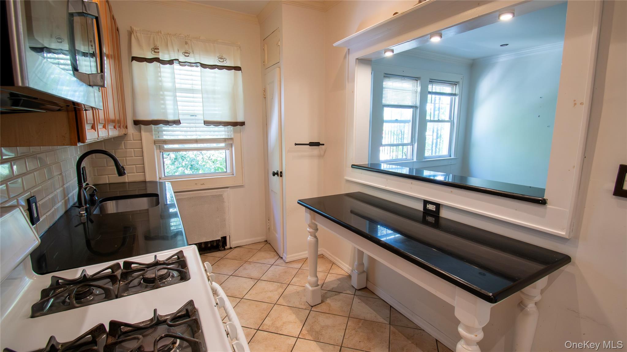 #12 photo, 840 Seaman Avenue, 롱 아일랜드 Baldwin , NY 11510