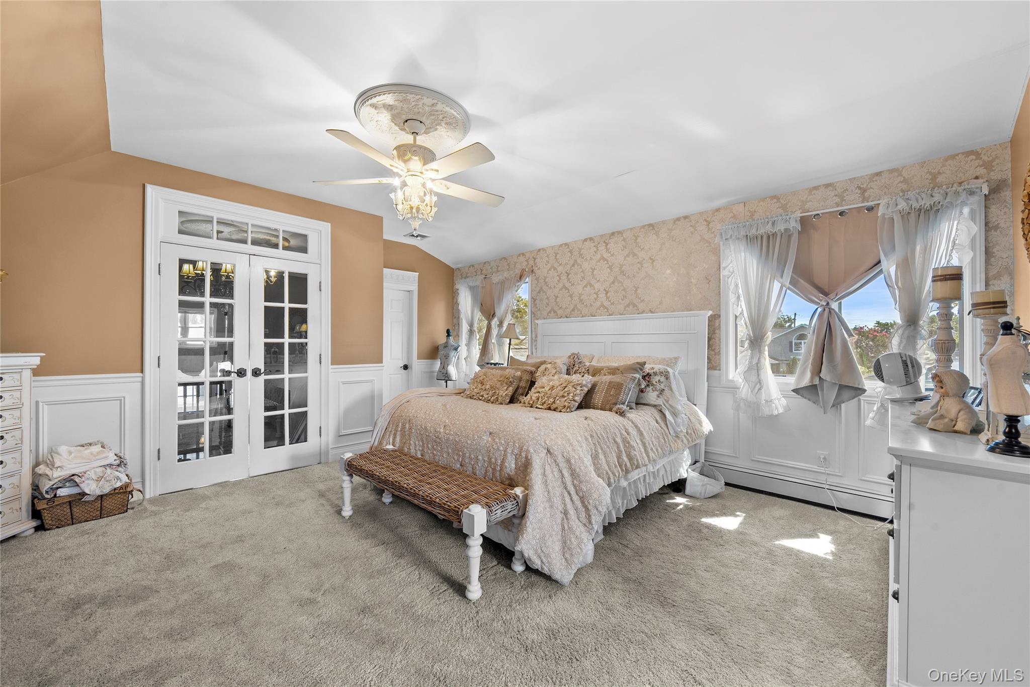 #20 photo, 24 Lebrun Avenue, Саффолк ‖ Amityville , NY 11701