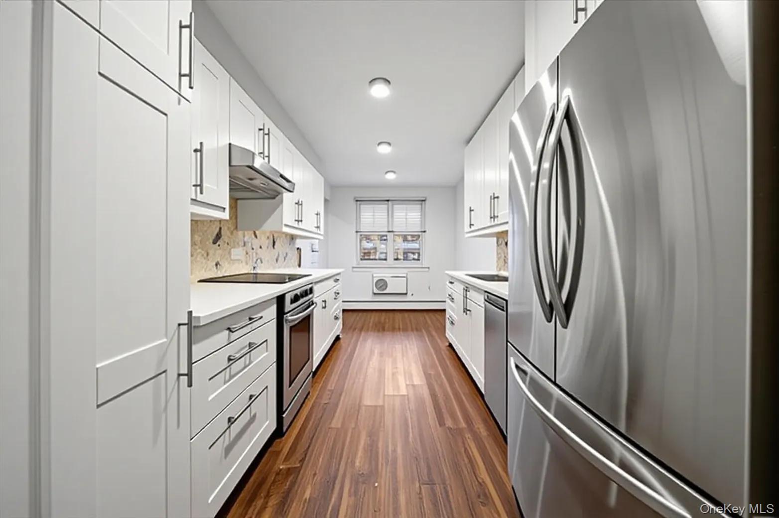 #7 photo, 25 Chapel Place, নাসাউ কাউন্টি Great Neck , NY 11021