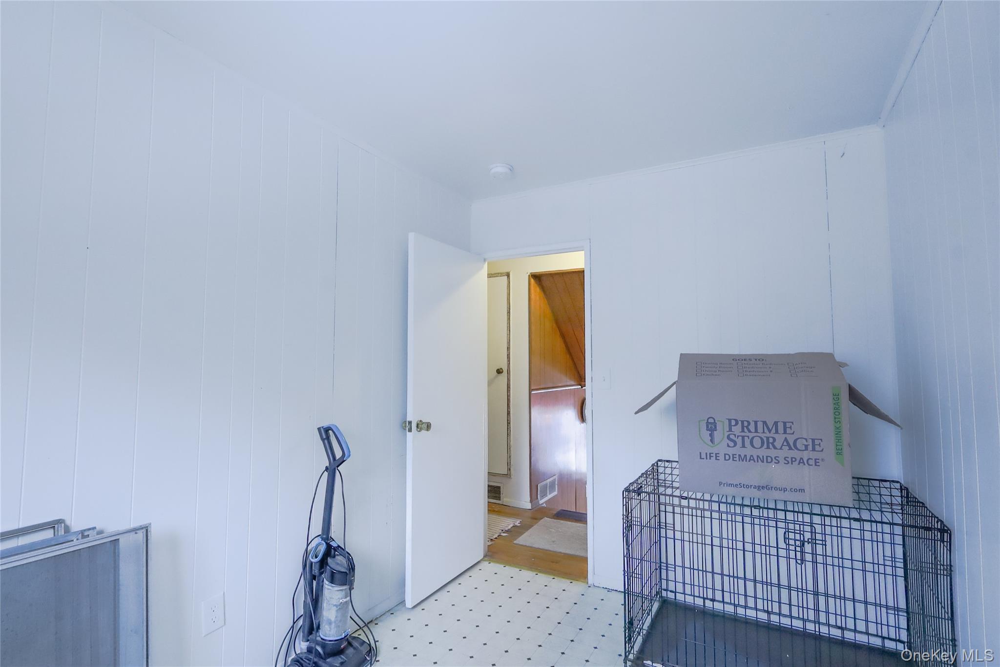 #11 photo, 38A Champlain Street, سوفولك Port Jefferson Station , NY 11776