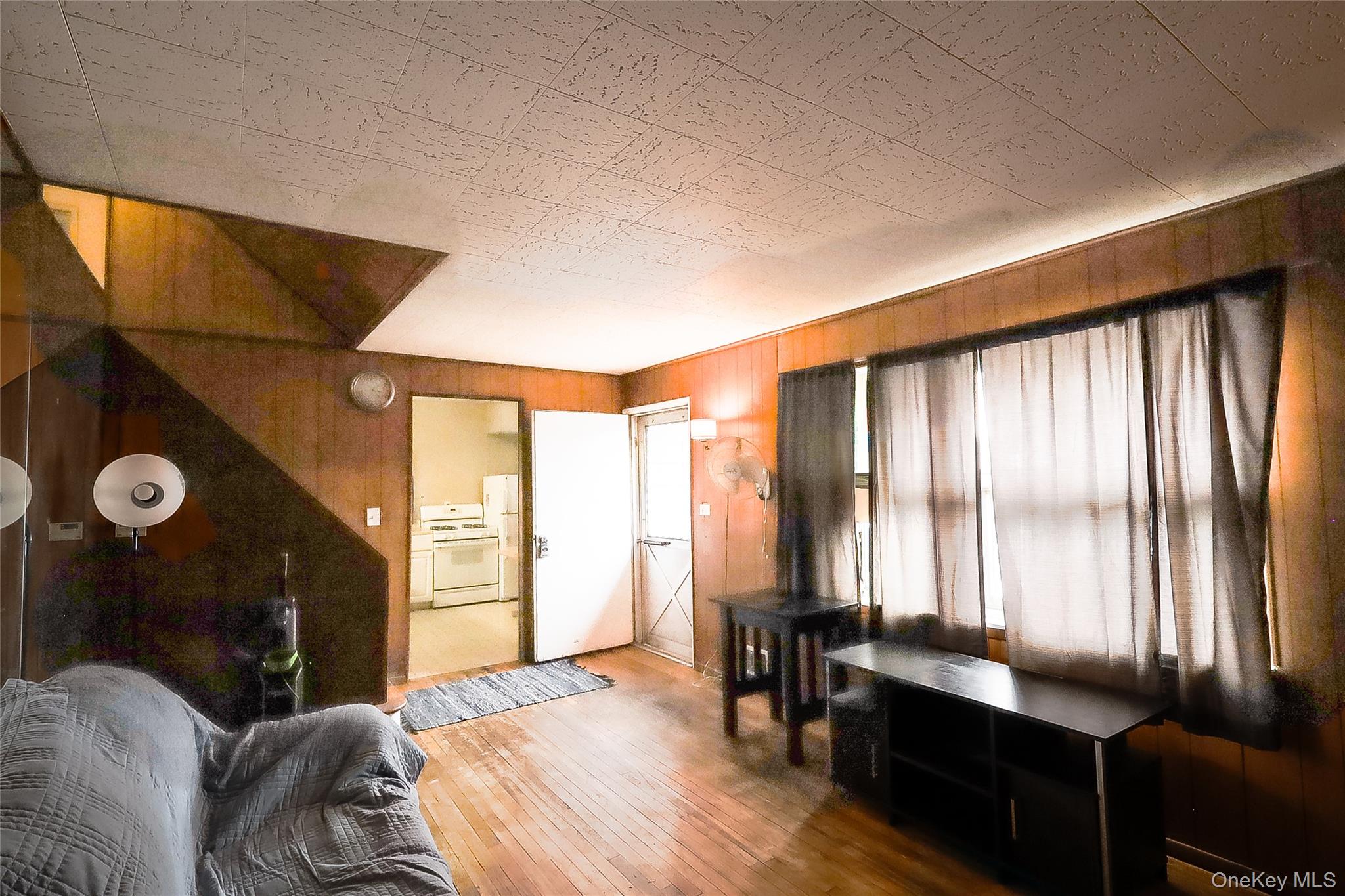 #6 photo, 38A Champlain Street, سوفولك Port Jefferson Station , NY 11776