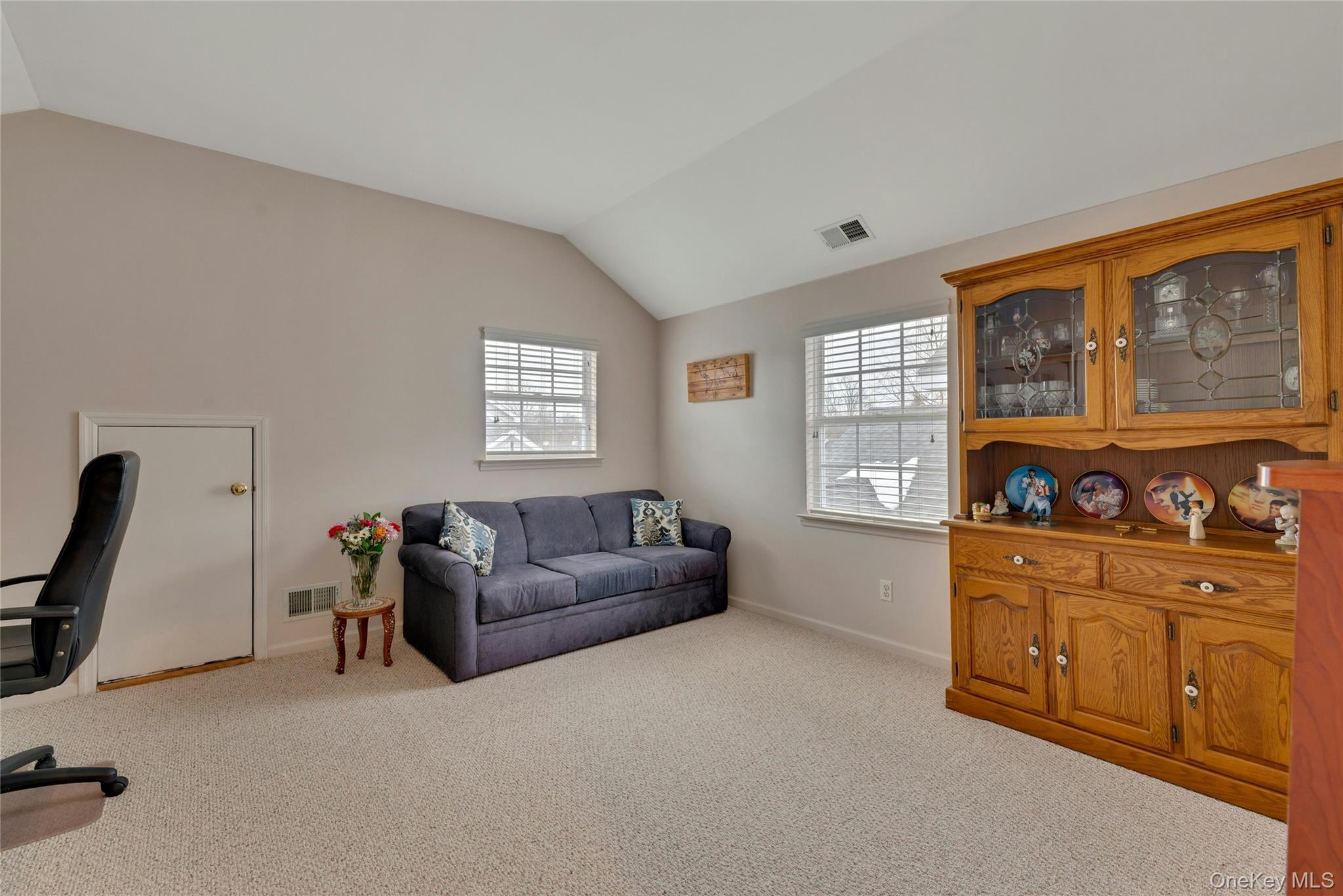 #14 photo, 548 Highland Court, Moriches , NY 11955