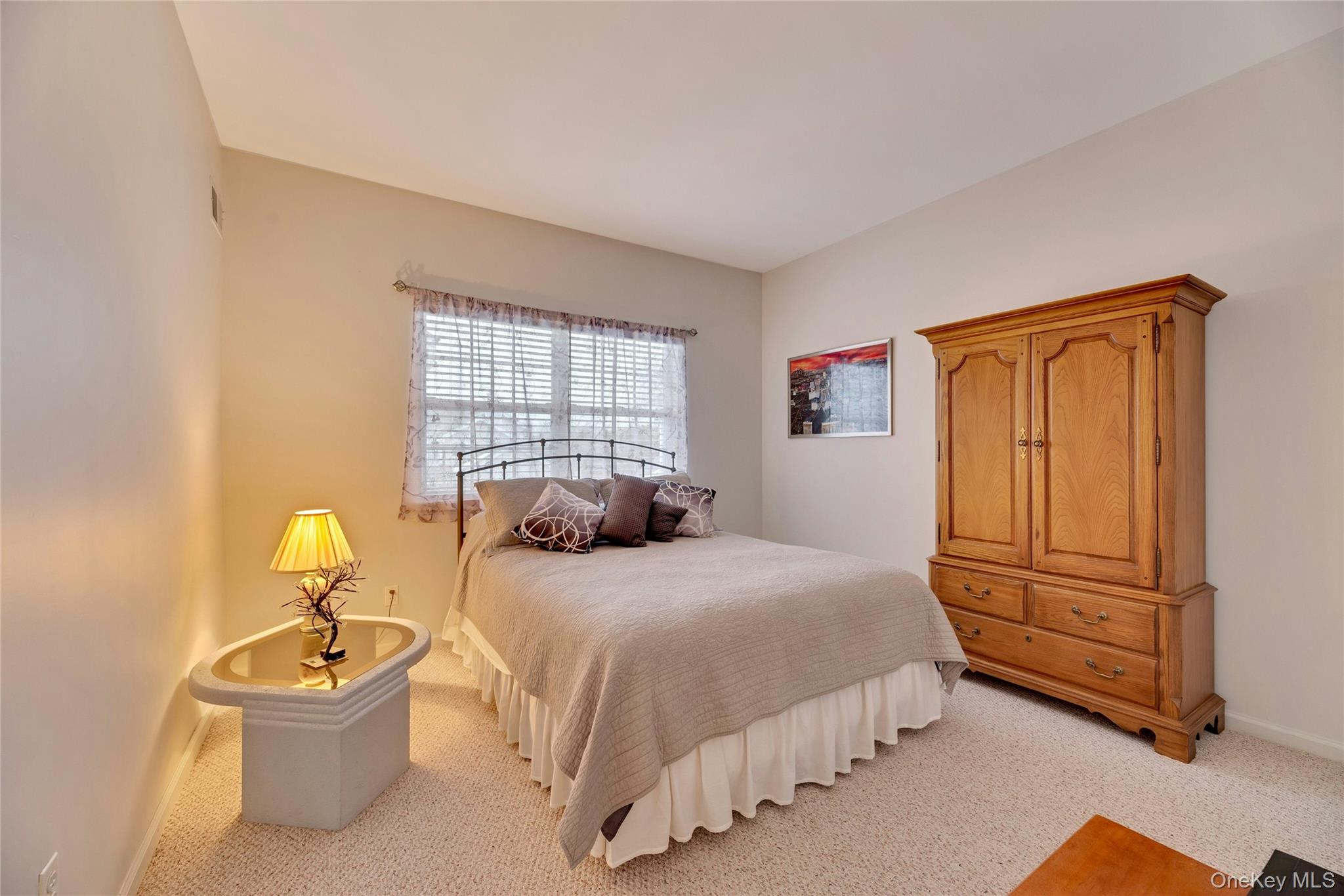 #17 photo, 548 Highland Court, Moriches , NY 11955