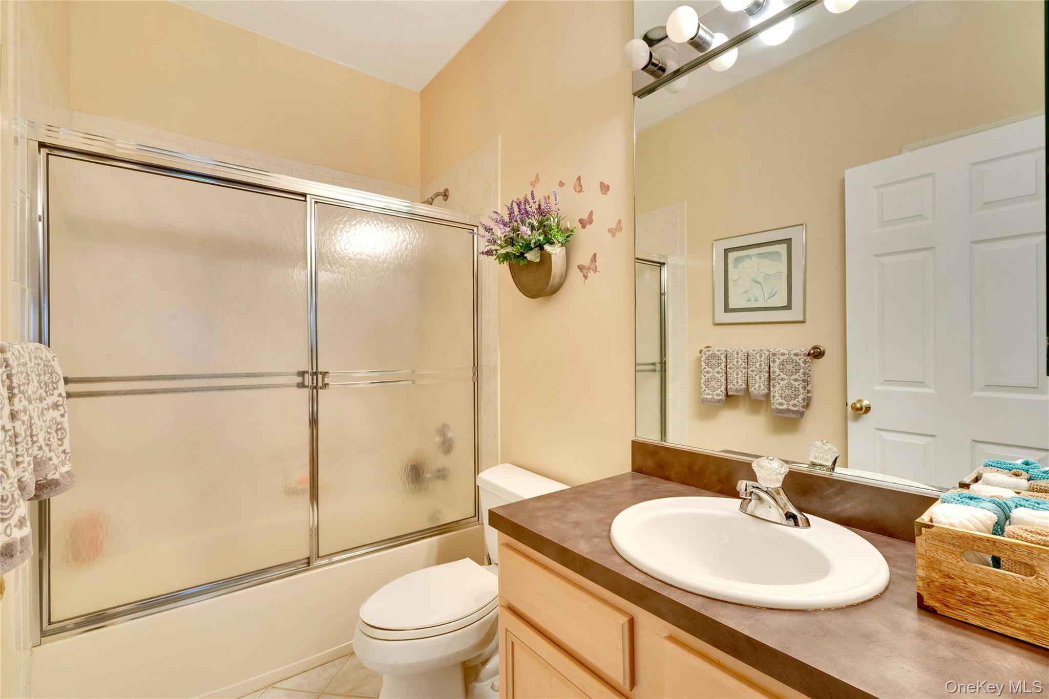 #20 photo, 548 Highland Court, Moriches , NY 11955