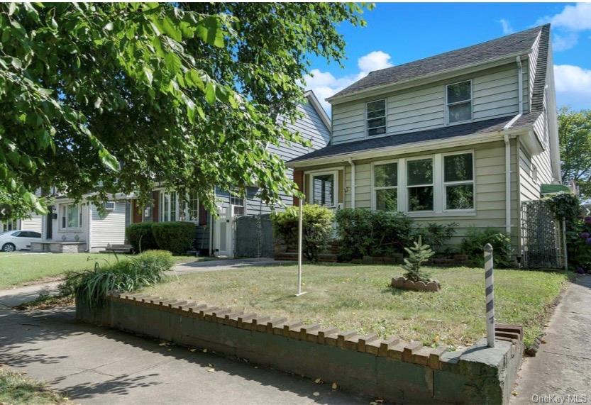 #2 photo, 8946 215th Place, Queens Village , NY 11427