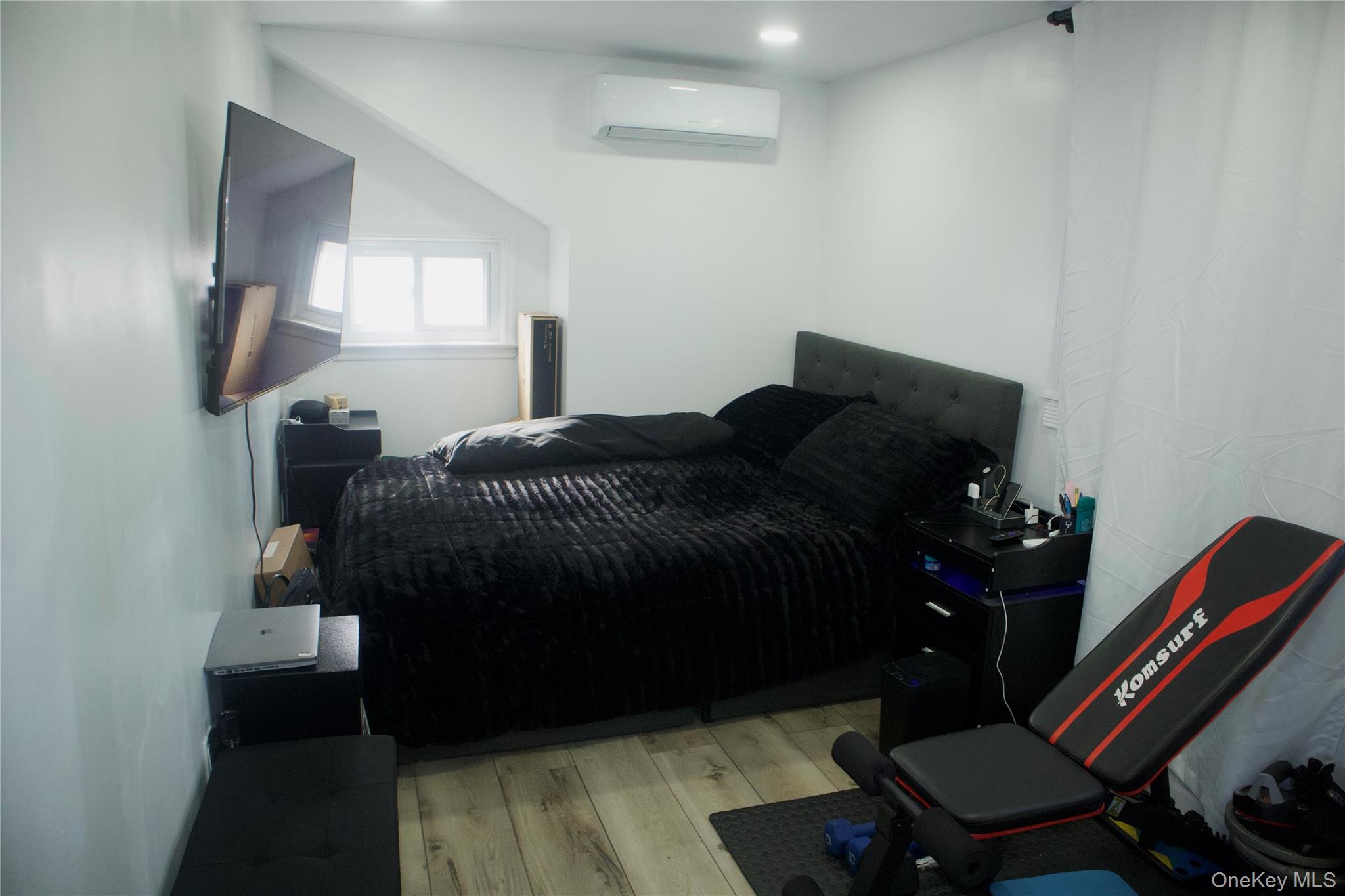 #19 photo, 147-15 223rd Street, קווינס Springfield Gardens , NY 11413