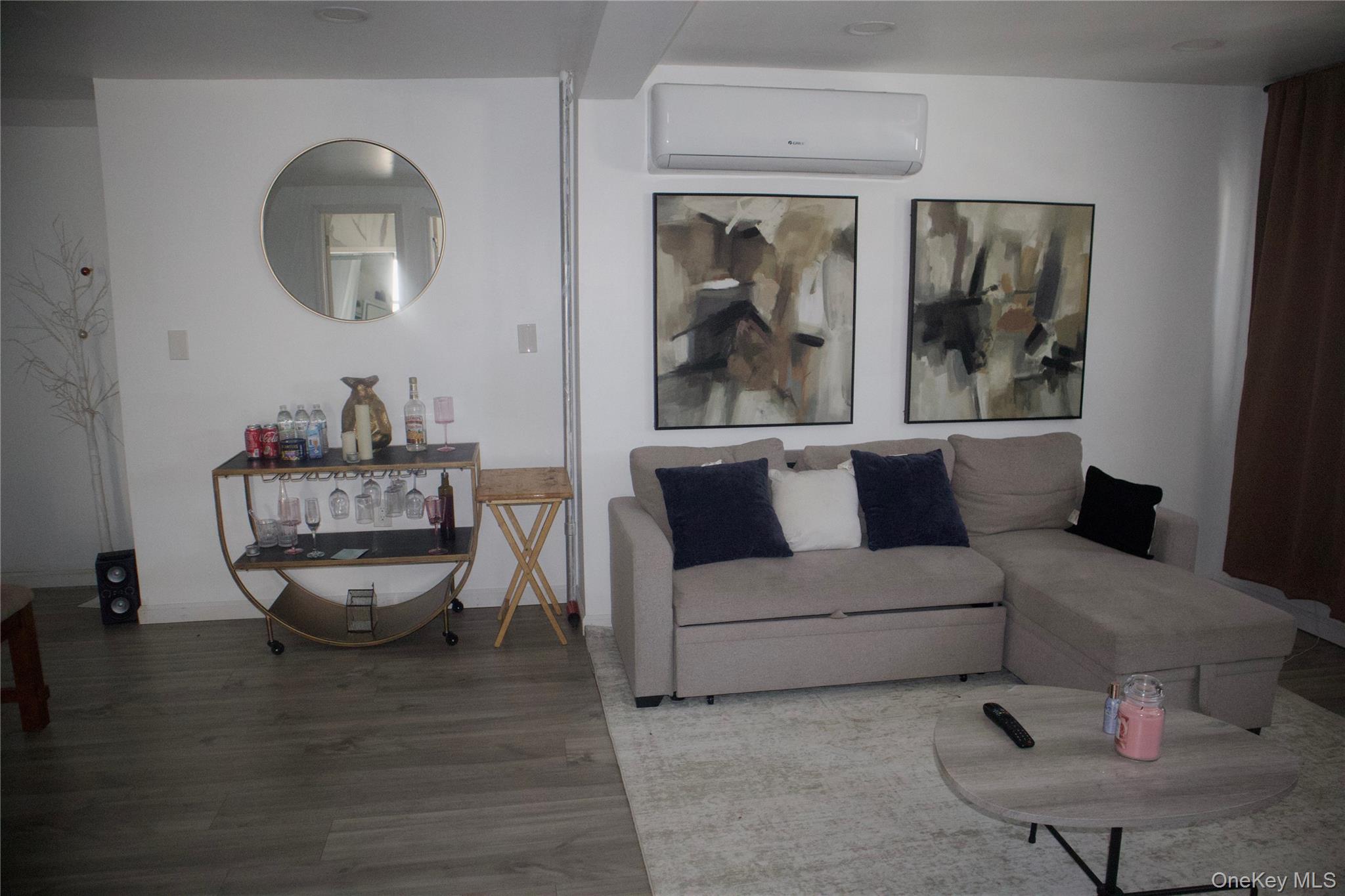 #2 photo, 147-15 223rd Street, קווינס Springfield Gardens , NY 11413