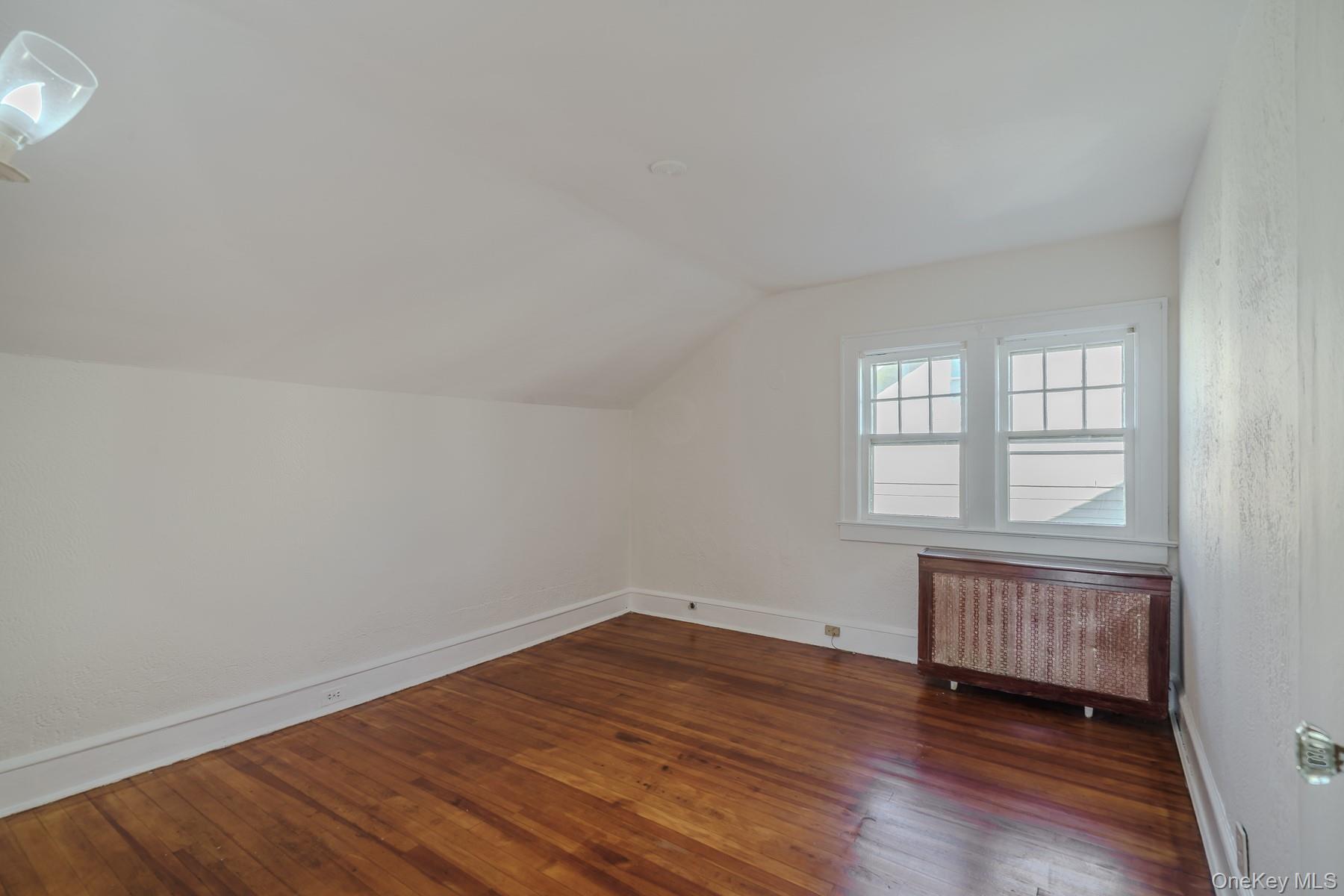 #7 photo, 52 Irma Avenue, Port Washington , NY 11050