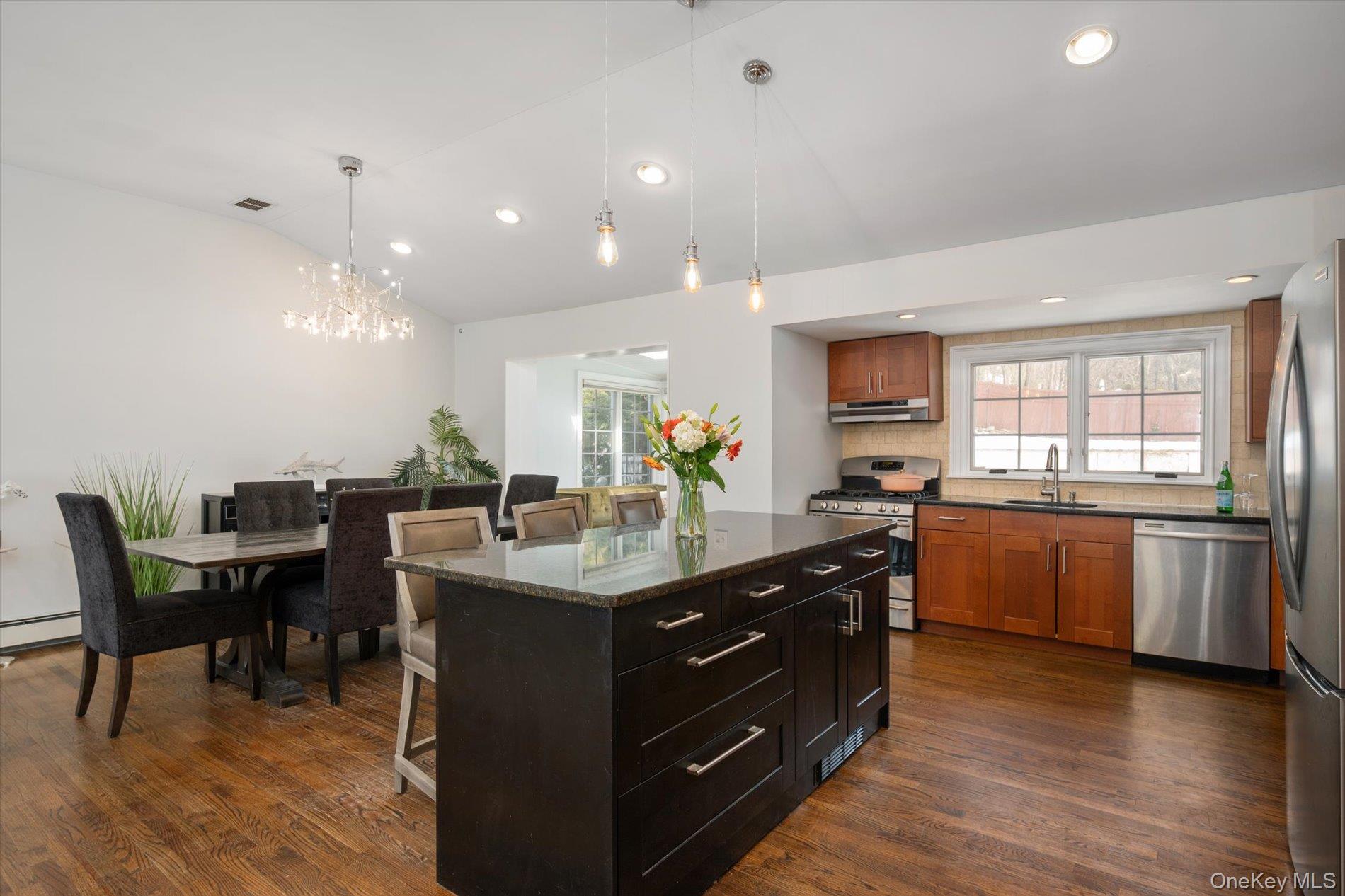 #10 photo, 244 Woodbine Avenue, Northport , NY 11768