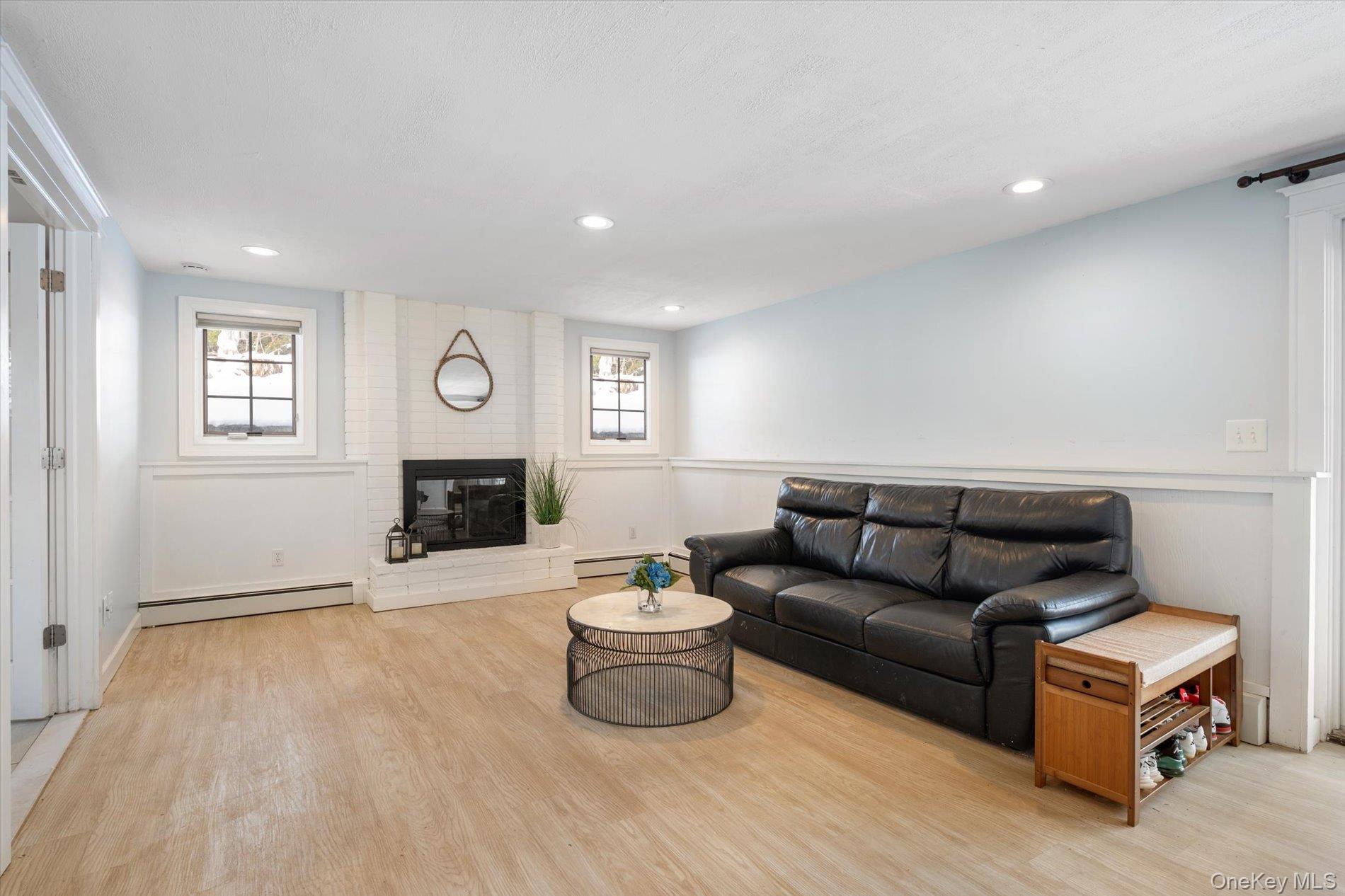 #18 photo, 244 Woodbine Avenue, Northport , NY 11768