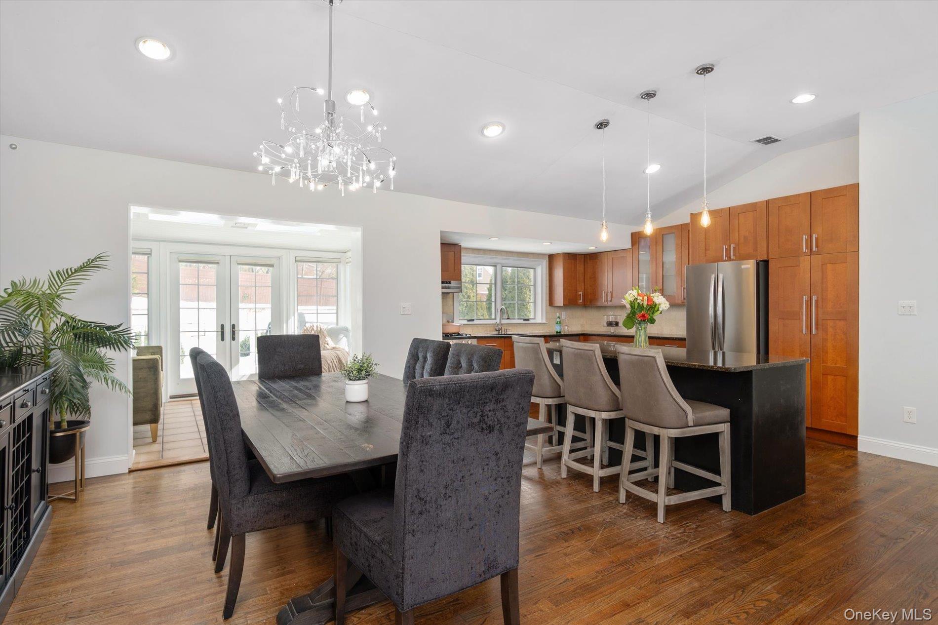 #7 photo, 244 Woodbine Avenue, Northport , NY 11768