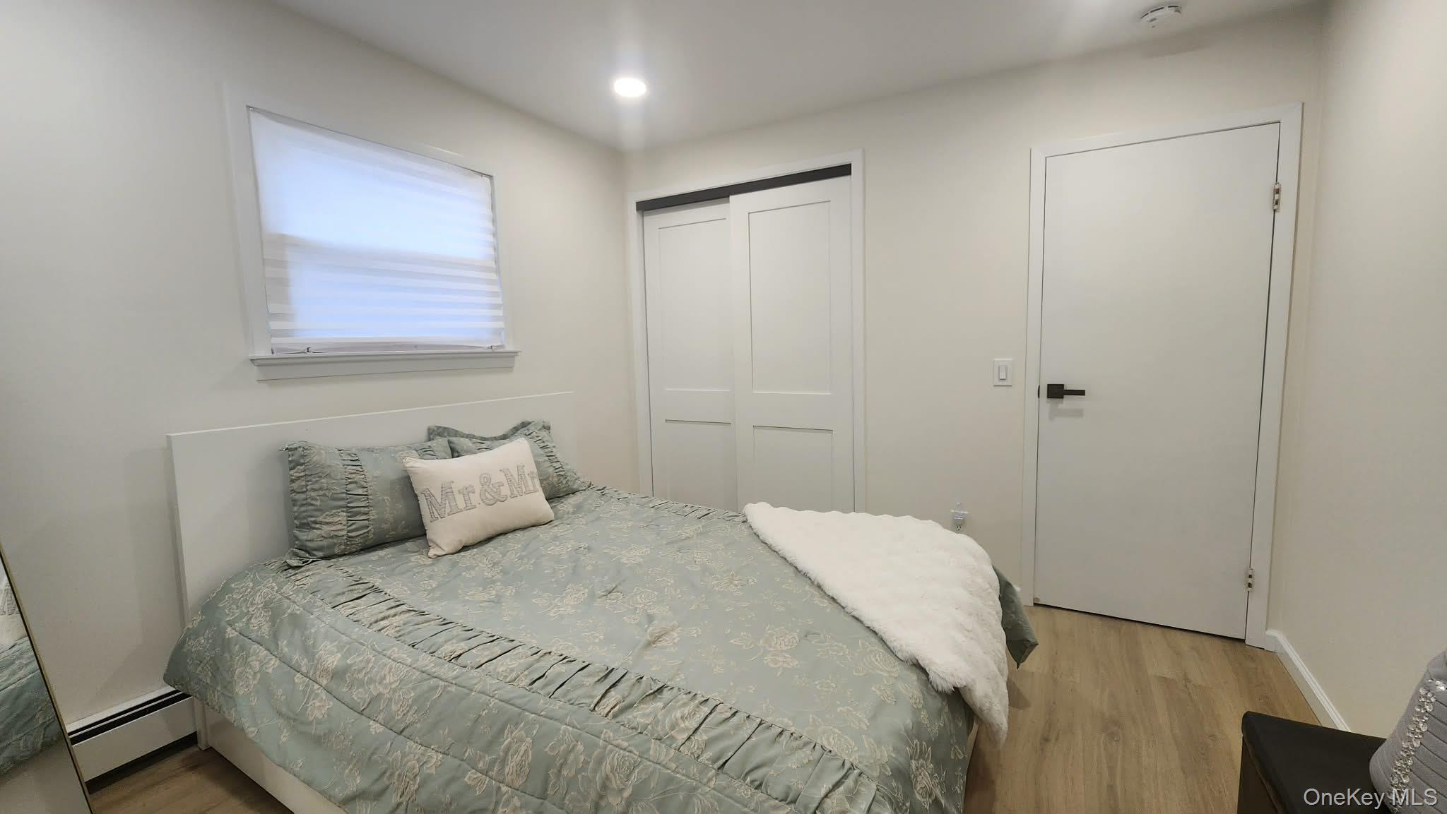 #10 photo, 46 W Clearwater Road, Lindenhurst , NY 11757