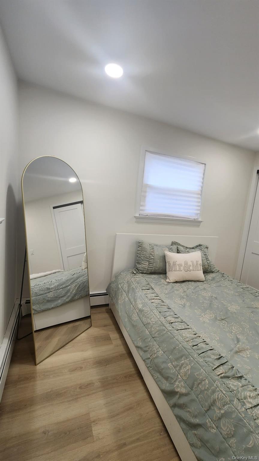 #11 photo, 46 W Clearwater Road, Lindenhurst , NY 11757