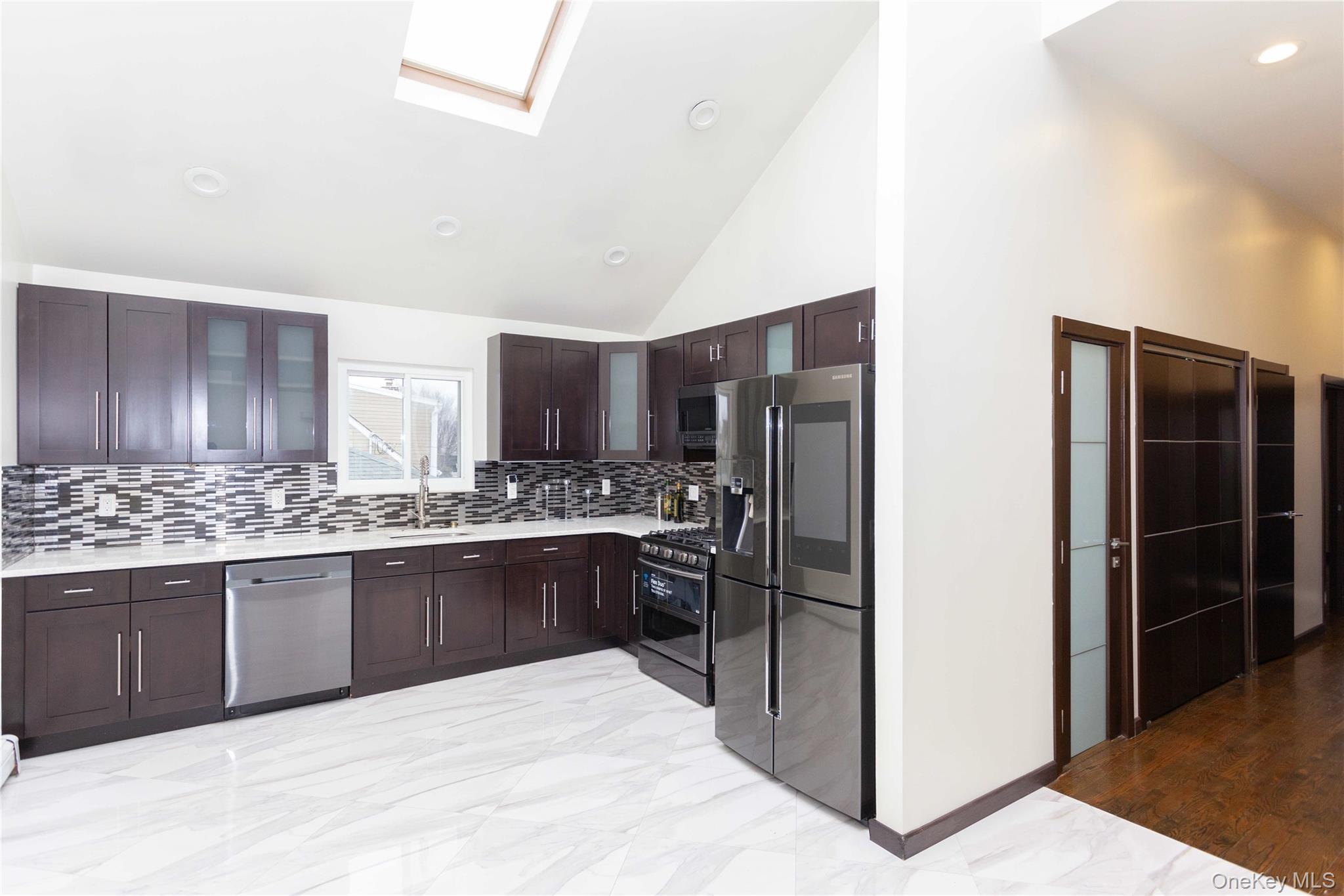 #10 photo, 428 E Harrison Street, Long Beach , NY 11561