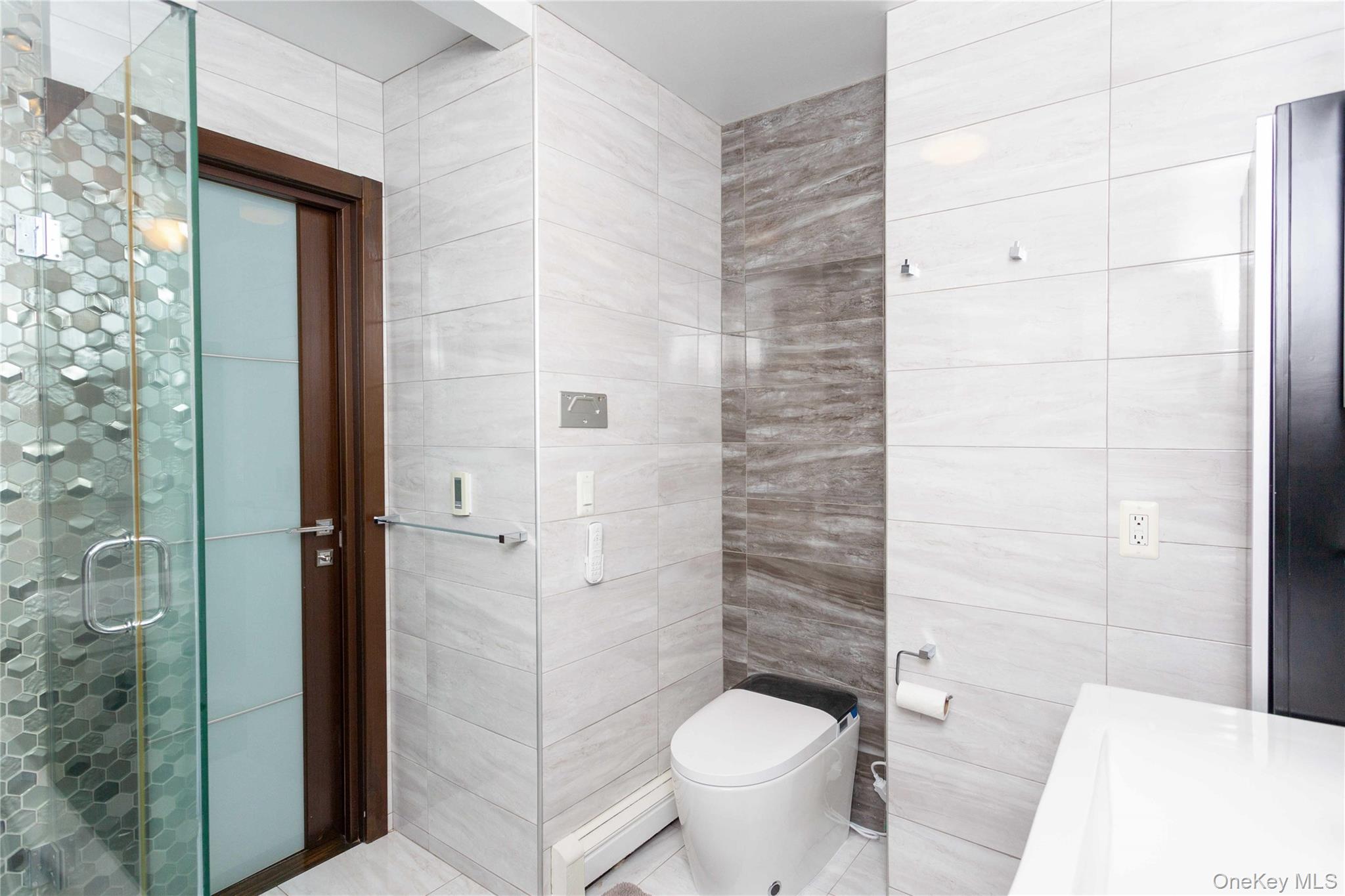 #15 photo, 428 E Harrison Street, Long Beach , NY 11561