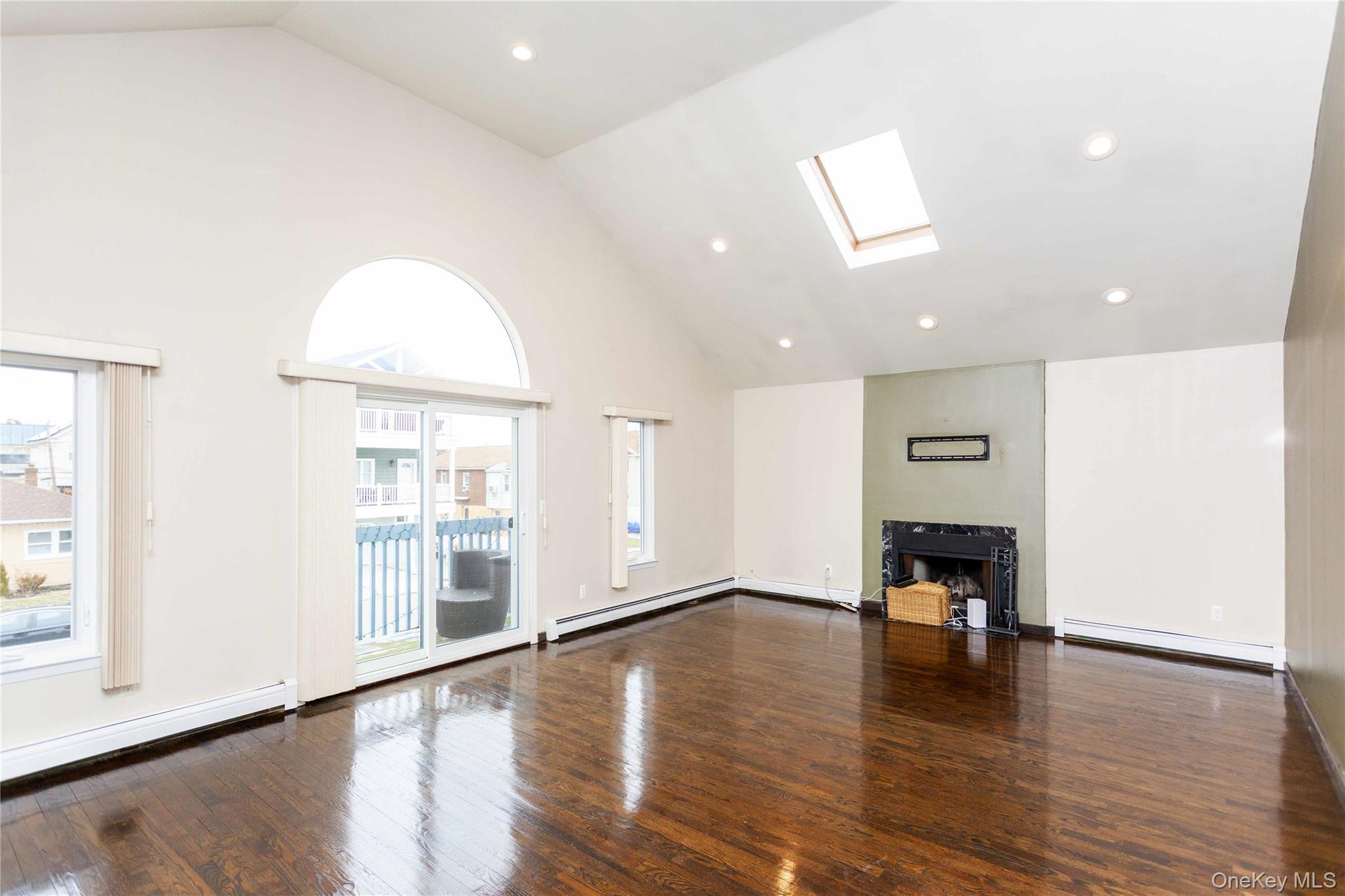 #3 photo, 428 E Harrison Street, Long Beach , NY 11561