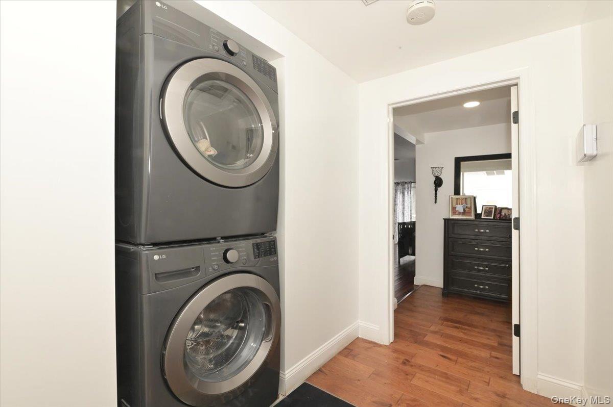 #16 photo, 62 Bayside Avenue, Саффолк ‖ Amityville , NY 11701