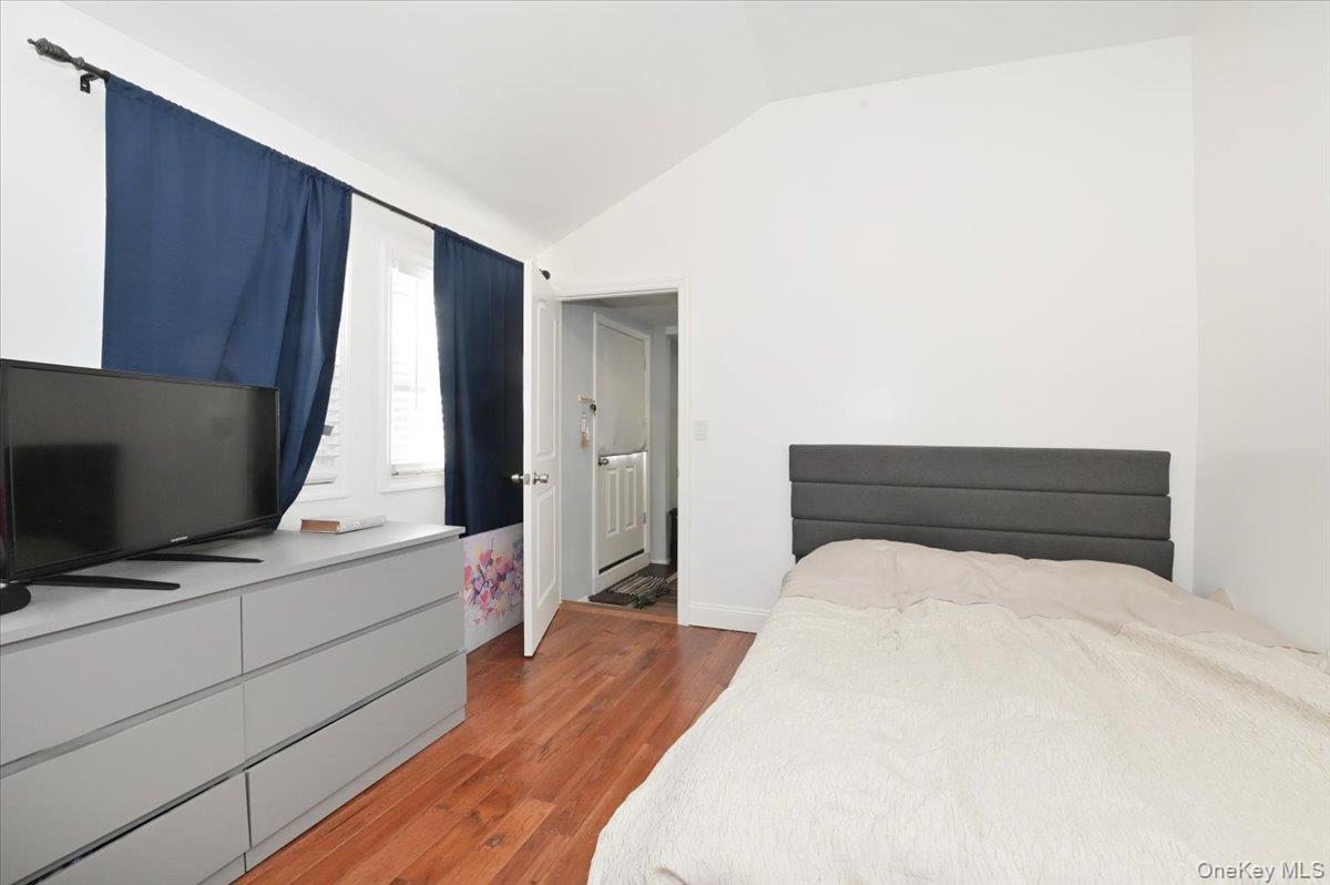 #20 photo, 62 Bayside Avenue, Саффолк ‖ Amityville , NY 11701