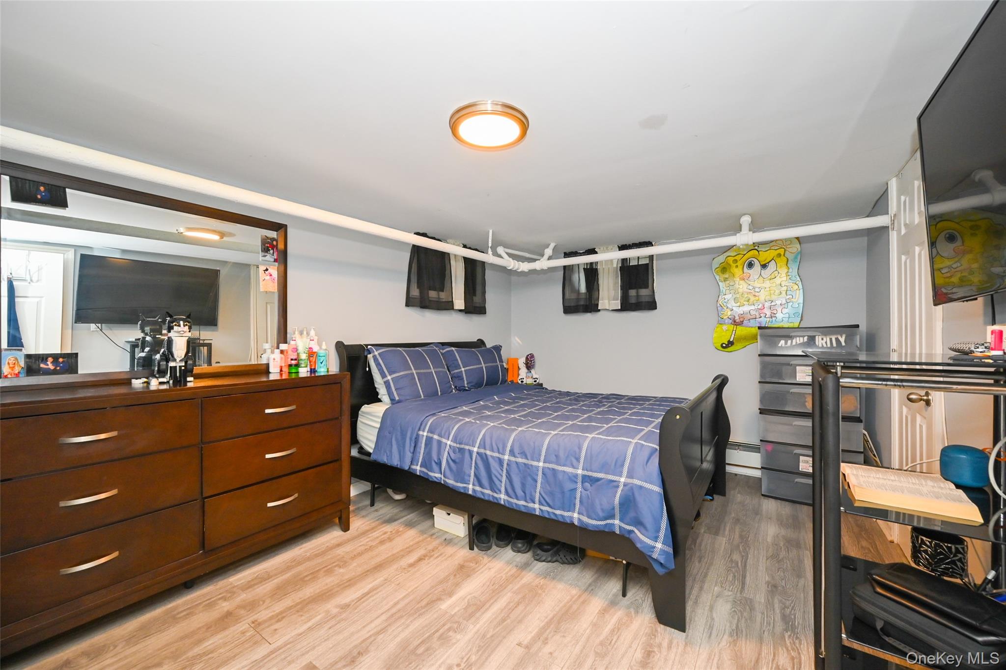 #13 photo, 21 Dikeman Street, Hempstead , NY 11550