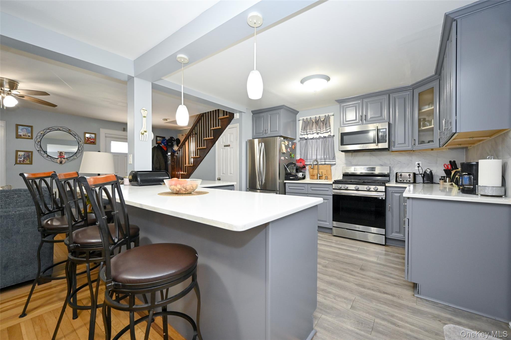 #20 photo, 21 Dikeman Street, Hempstead , NY 11550