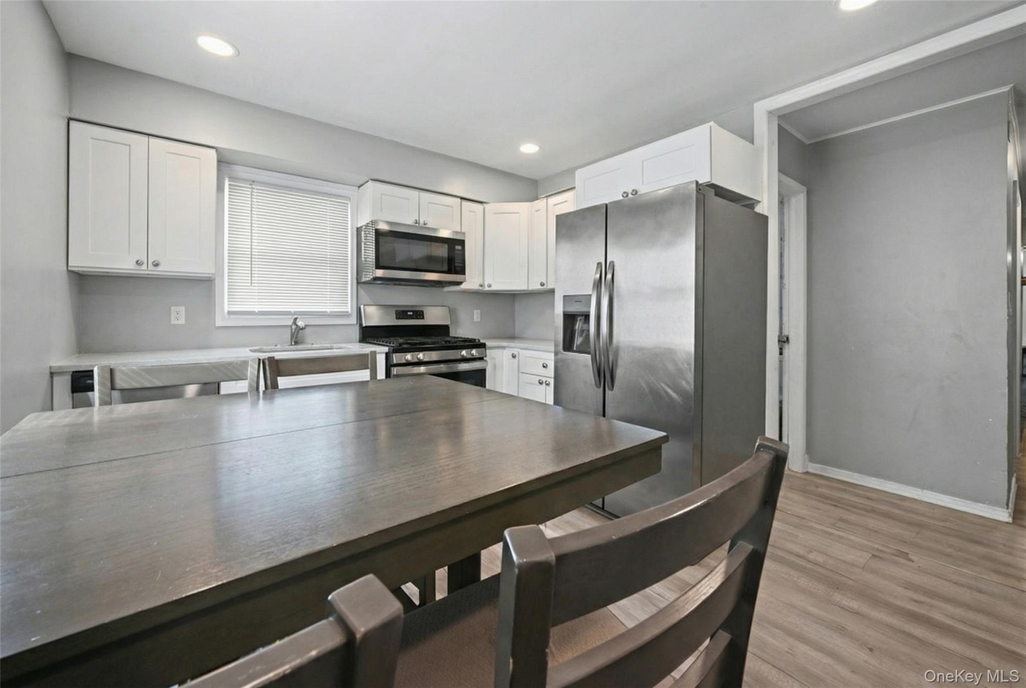 #6 photo, 1733 5th Avenue, 롱 아일랜드 Bay Shore , NY 11706